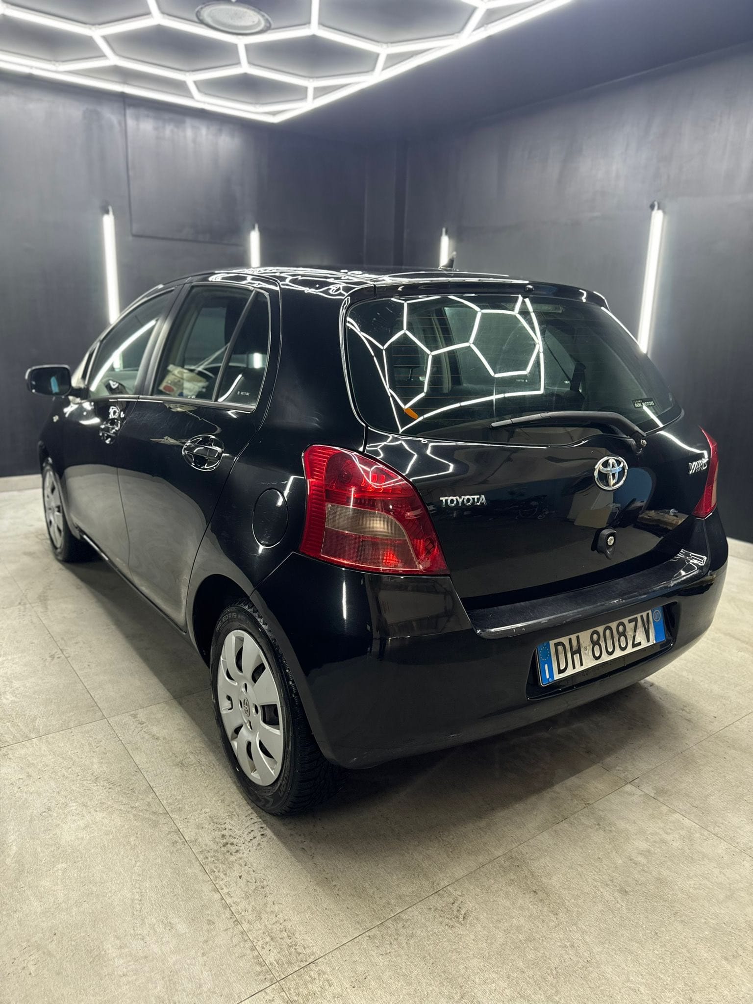 
TOYOTAYaris 1.0 5P Sol full									