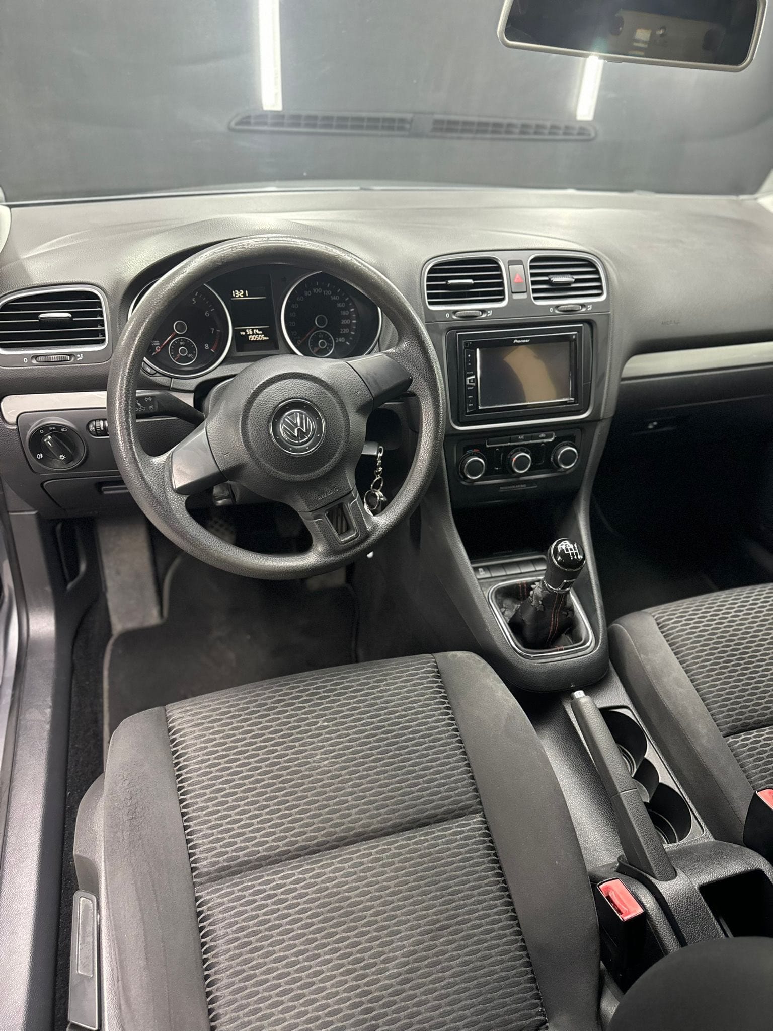 
VOLKSWAGENGolf Business 1.4 TSI 122CV 5P Highline full									