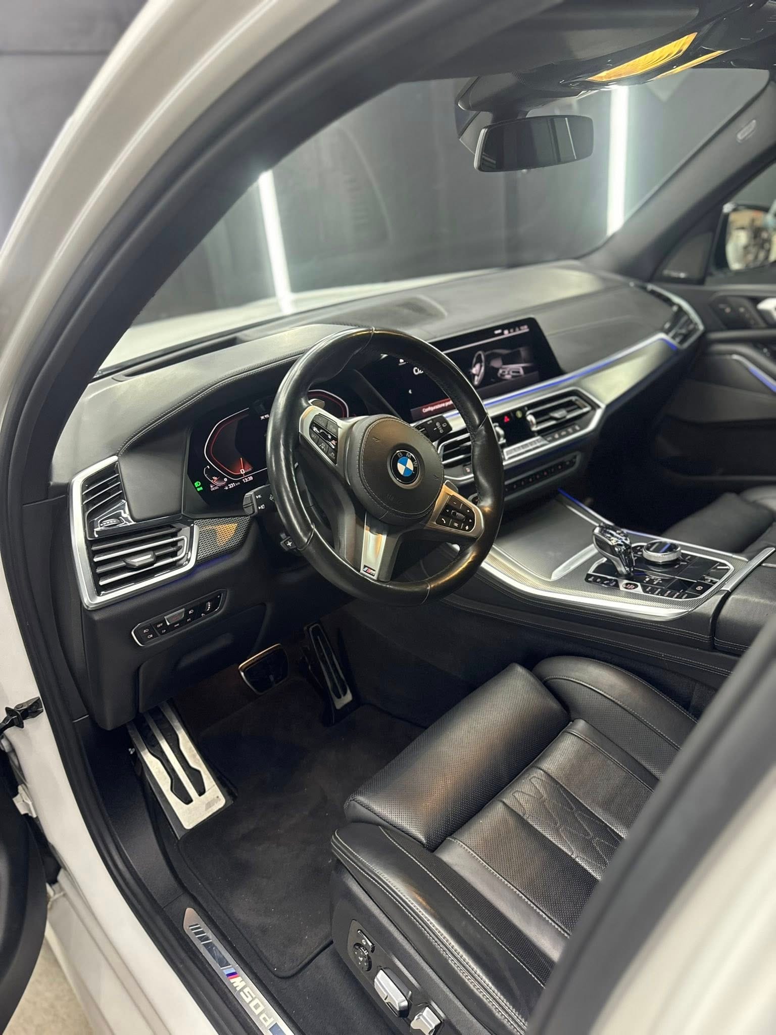 
BMWX5 M50d2019 full									