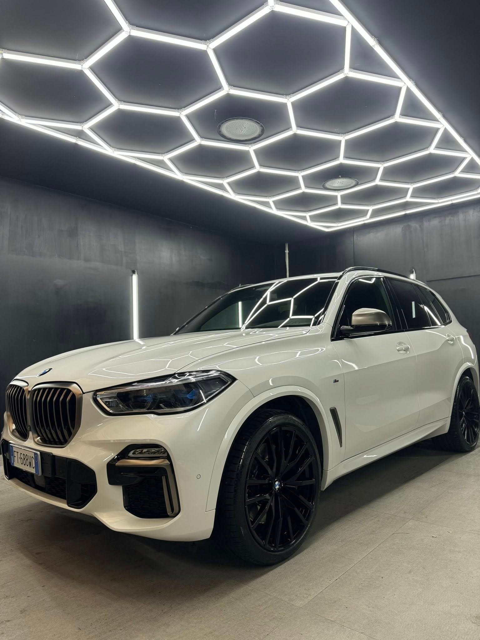 
BMWX5 M50d2019 full									