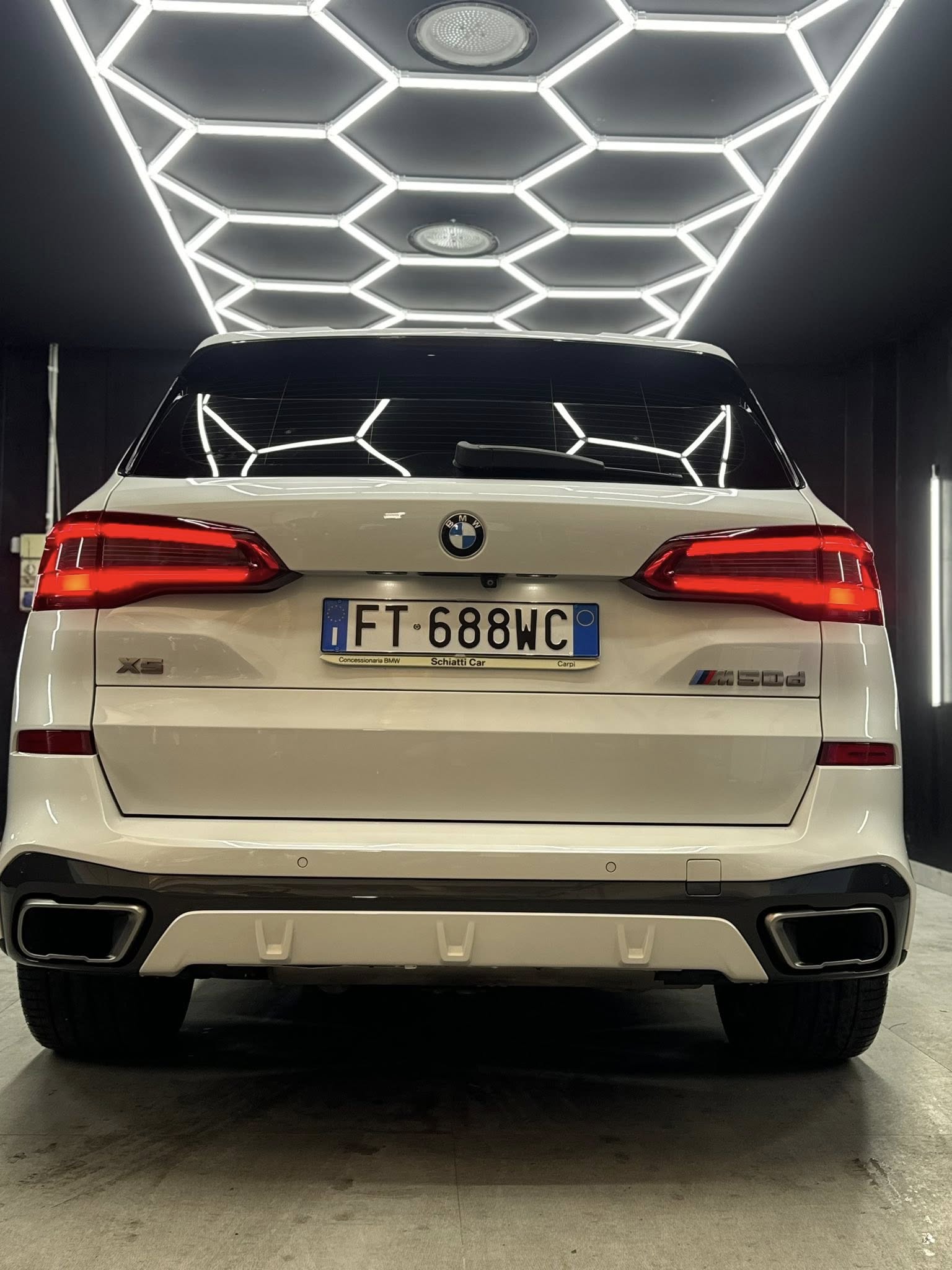 
BMWX5 M50d2019 full									