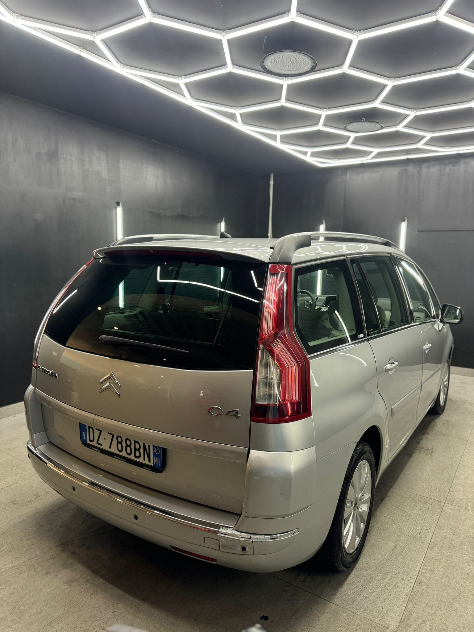 
CITROENC4 Grand Picasso 2.0 HDi 138 CMP6 Exclusive full									