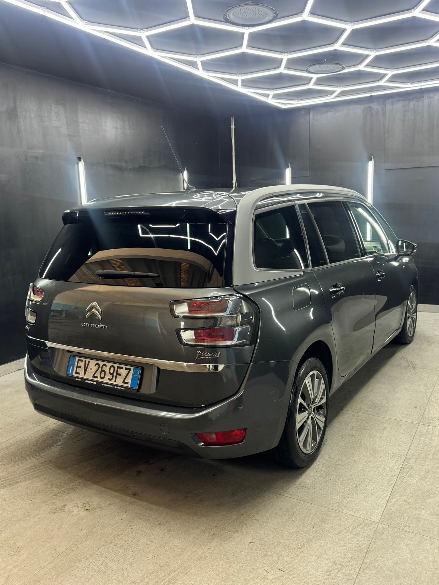 
CITROENGrand C4 Picasso 1.6 e-HDi 115 Exclusive2014 full									