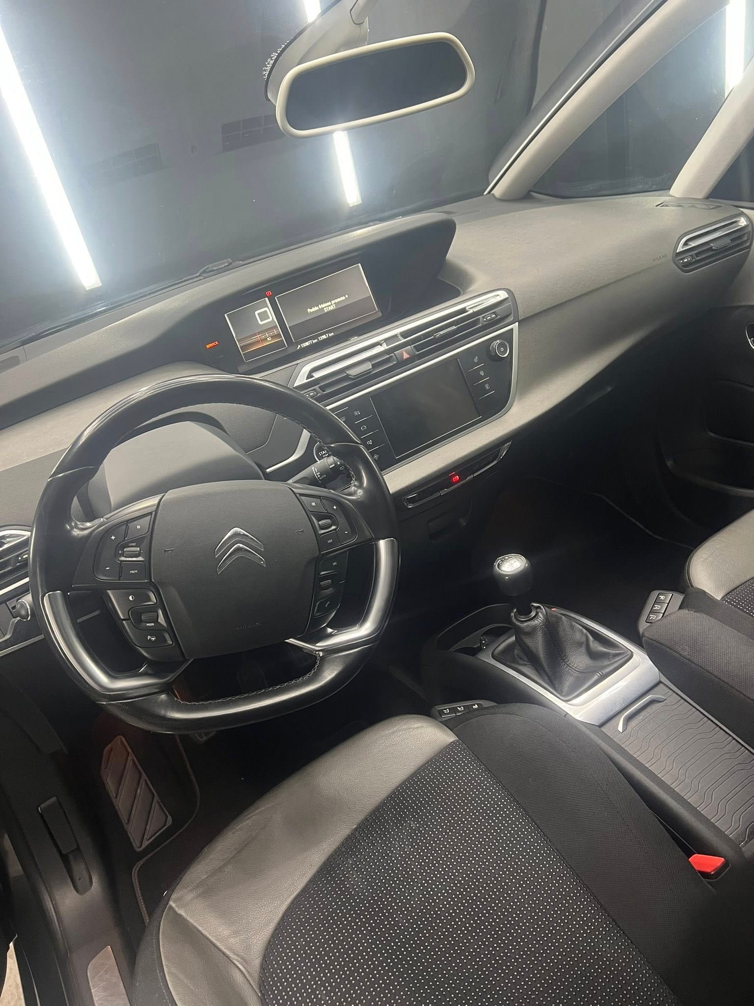 
CITROENGrand C4 Picasso 1.6 e-HDi 115 Exclusive2014 full									