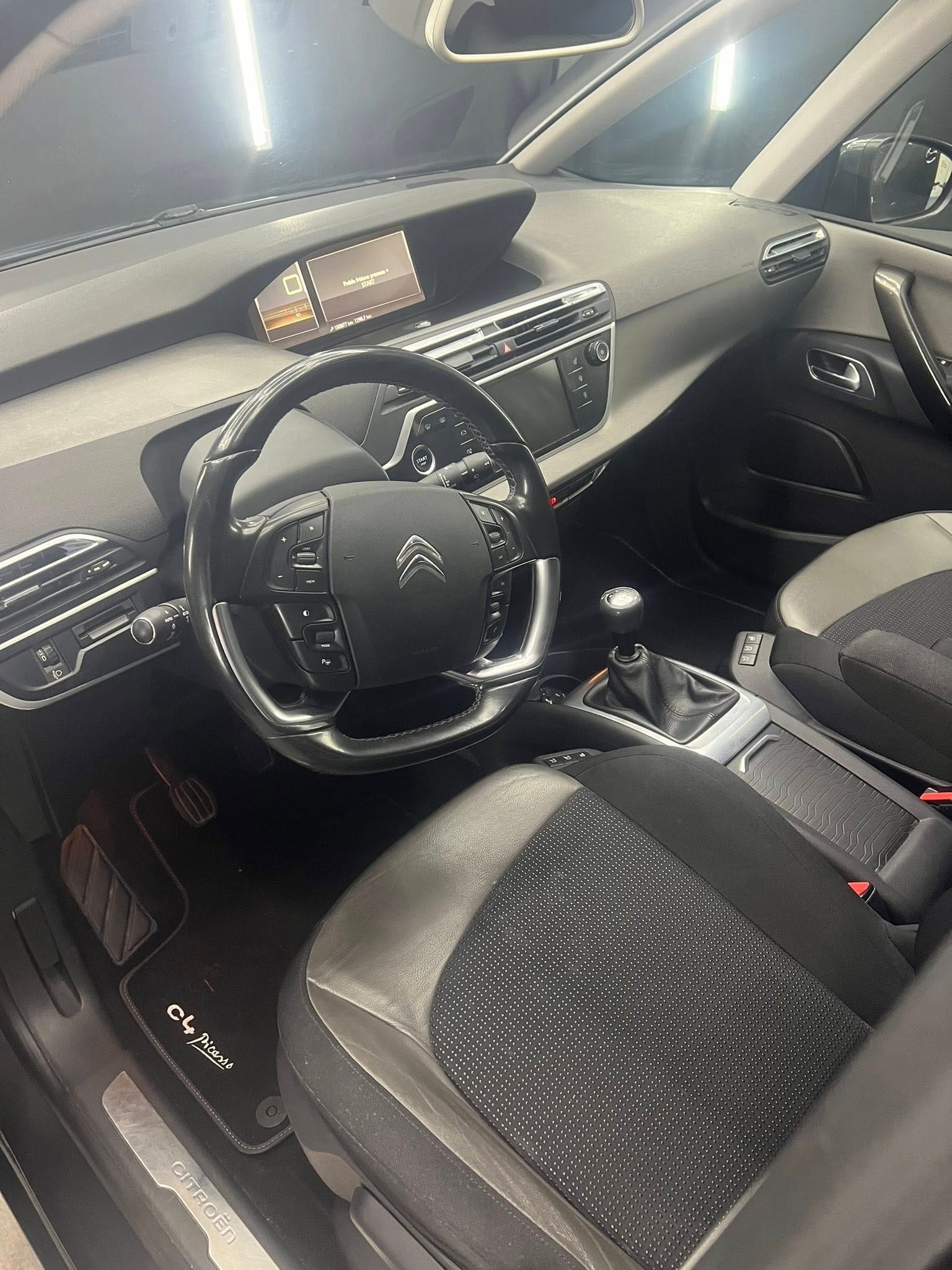 
CITROENGrand C4 Picasso 1.6 e-HDi 115 Exclusive2014 full									