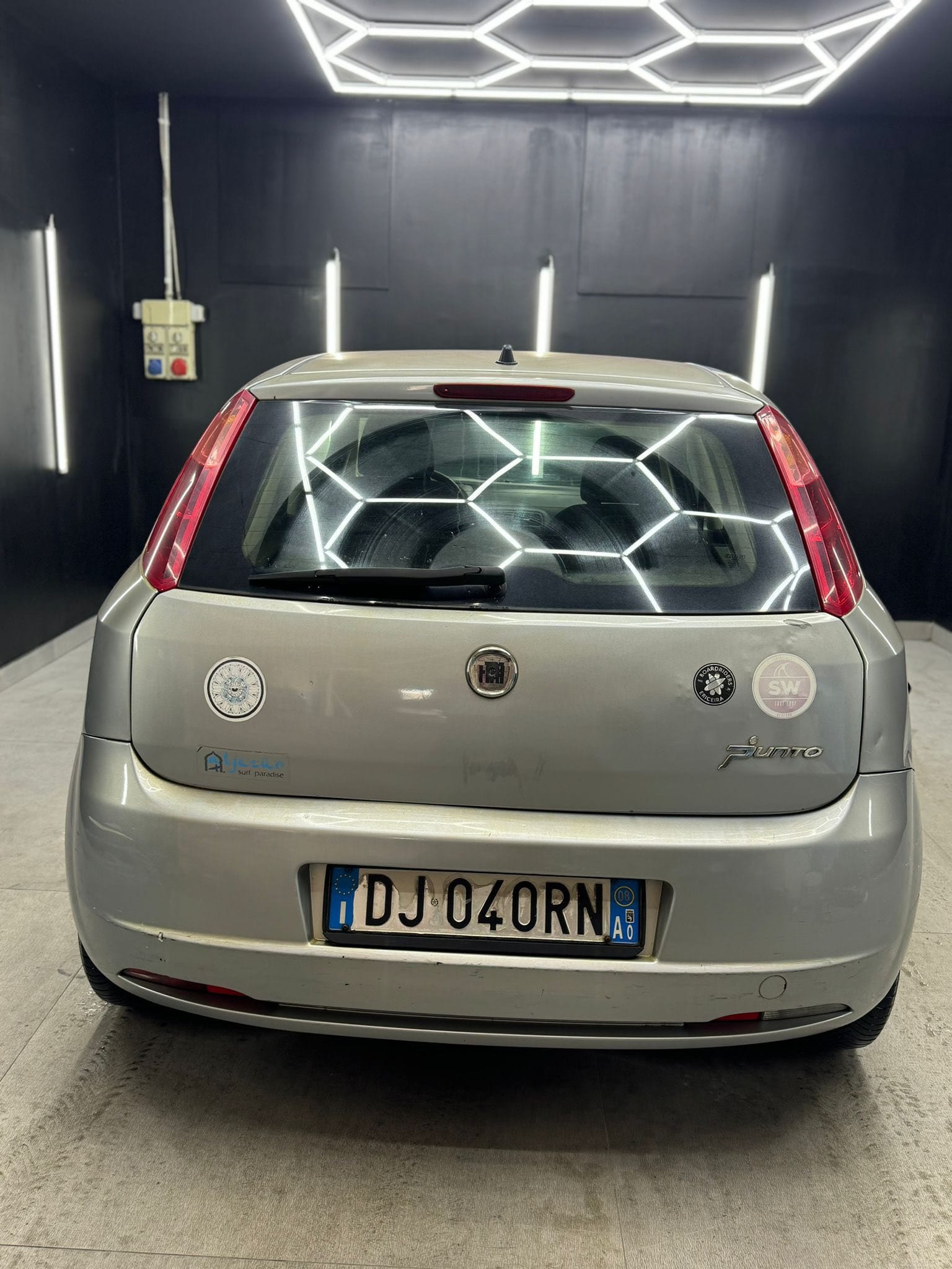 
FIATGrande Punto 1.4 5P Fun2008 full									