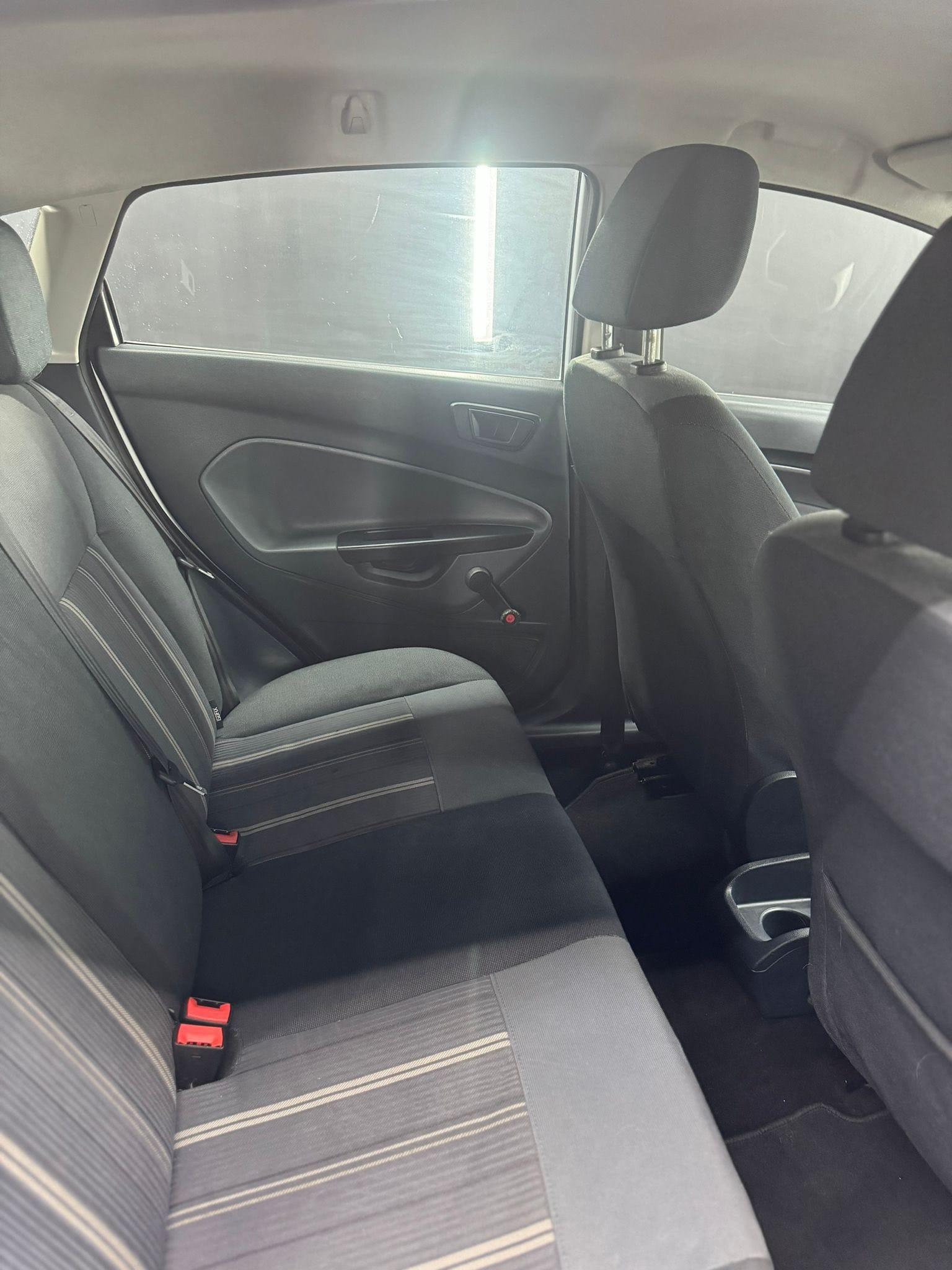 
FORDFIESTA 1.2 82 CV 5P Titanium2009 full									