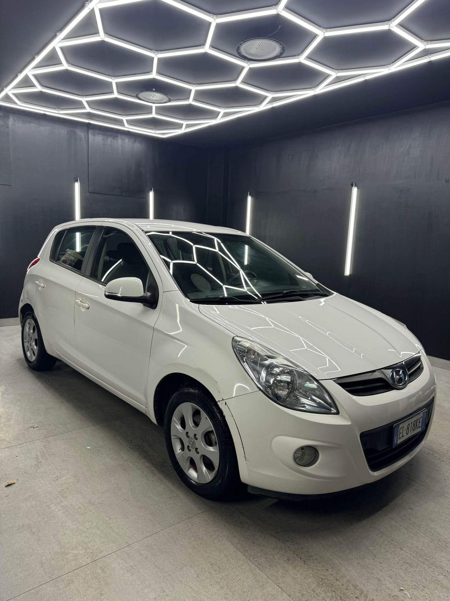 HYUNDAIi20 1.2 5P Sound Edition2012