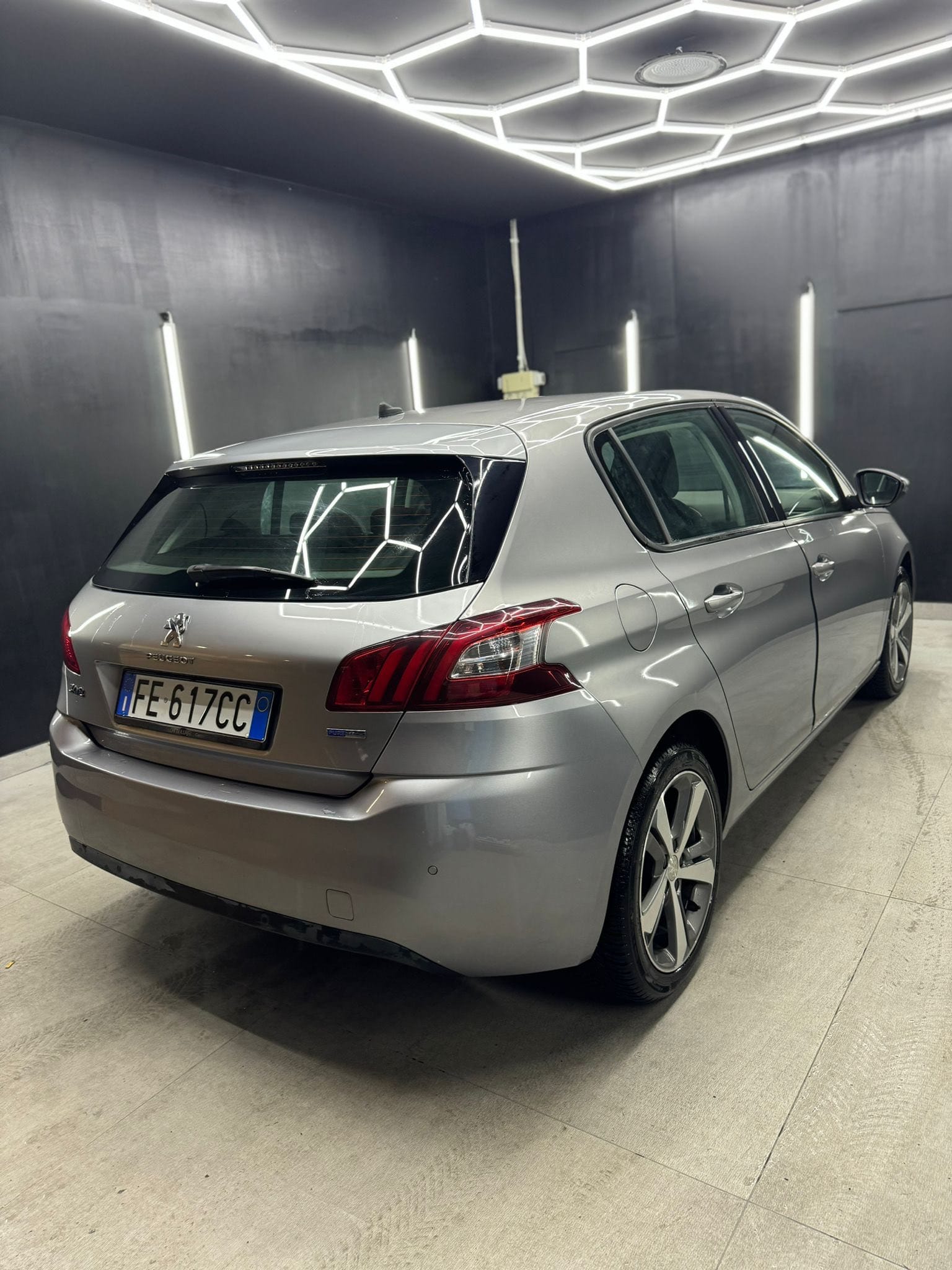 
PEUGEOT308 PureTech Turbo 130 S&S GT Line2016 full									