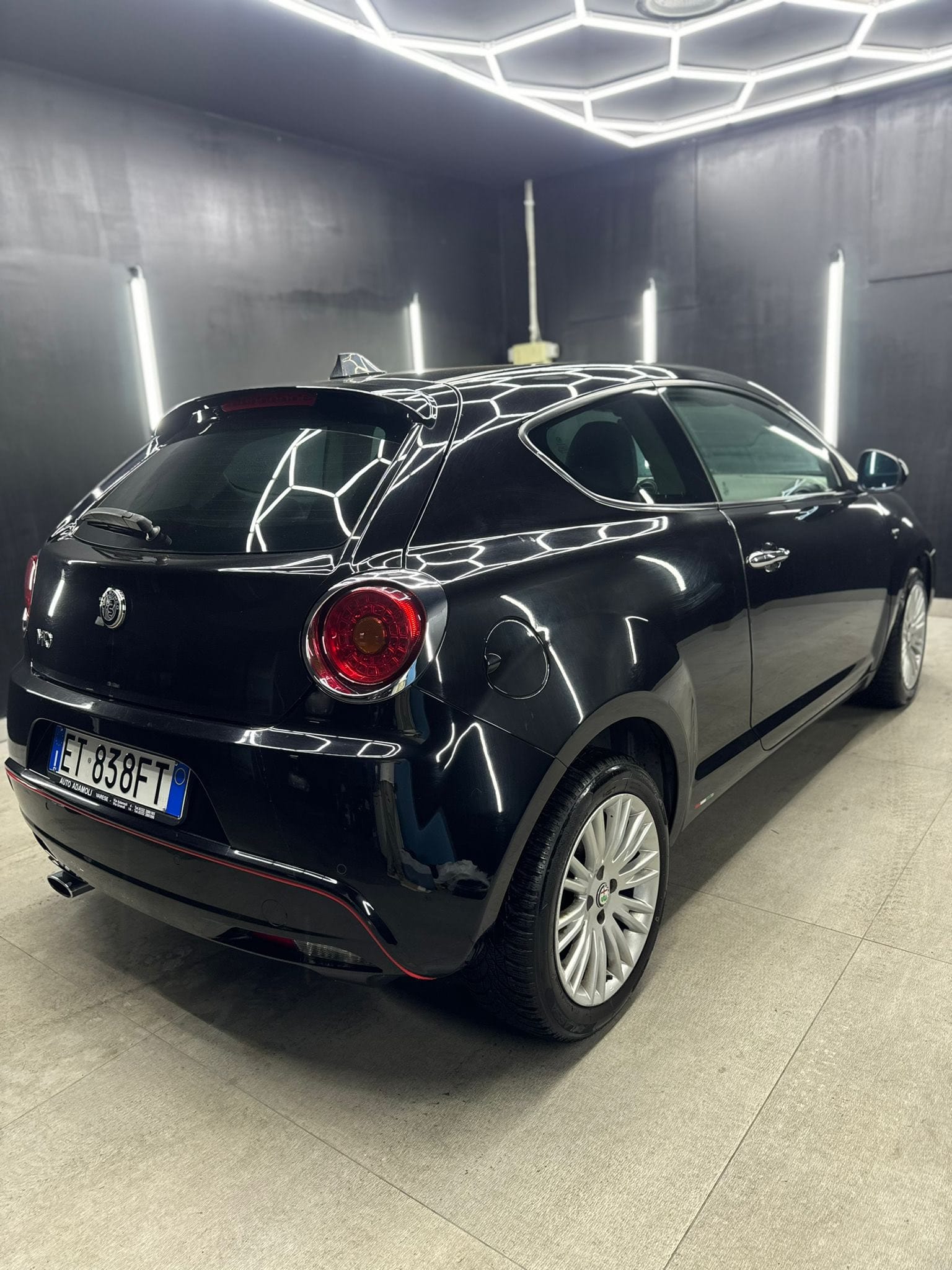 
ALFA ROMEOMiTo 0.9 T 105 CV TwinAir S&S Distinctive2013 full									