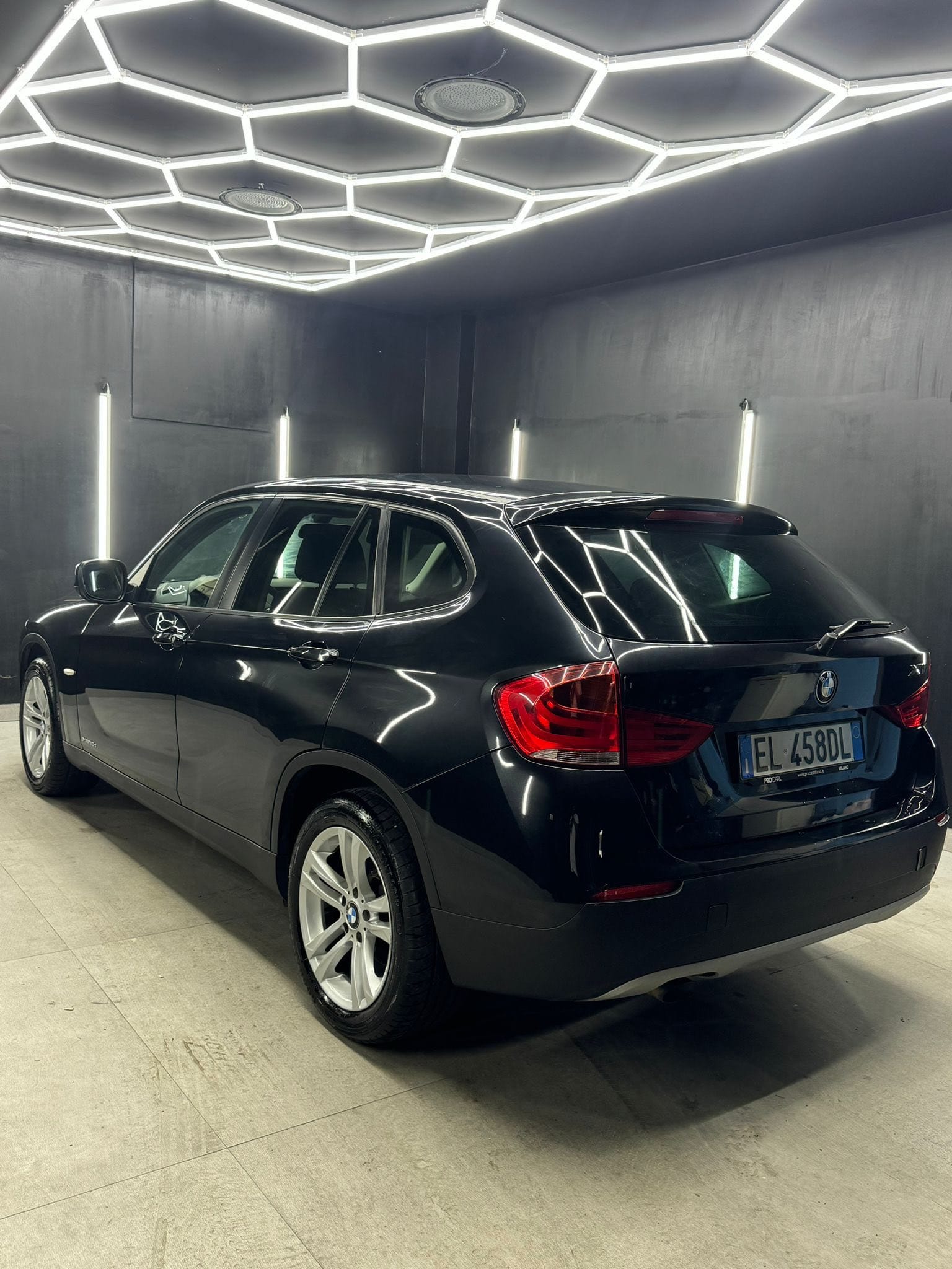 
BMWX1 xDrive18d Futura2012 full									
