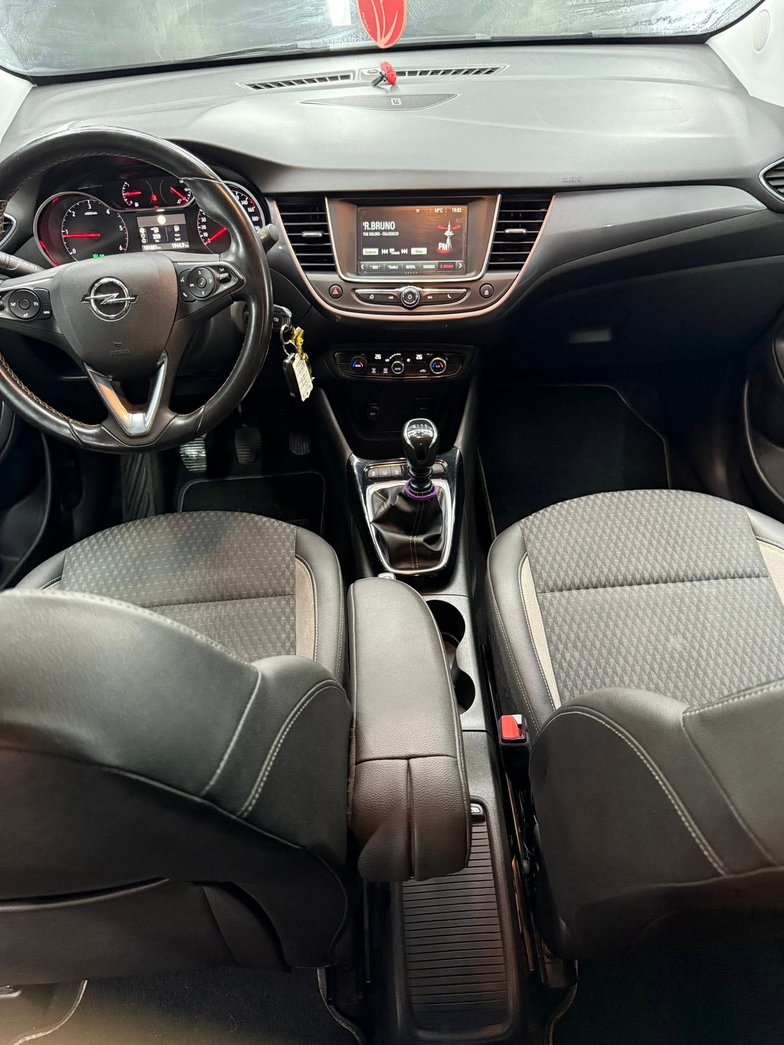 
OPELCrossland X 1.6 ECOTEC D Start&Stop Ultimate2018 full									