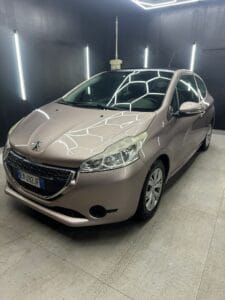 PEUGEOT208 1o serie 1.4 VTi 95 CV 3P Allure2012