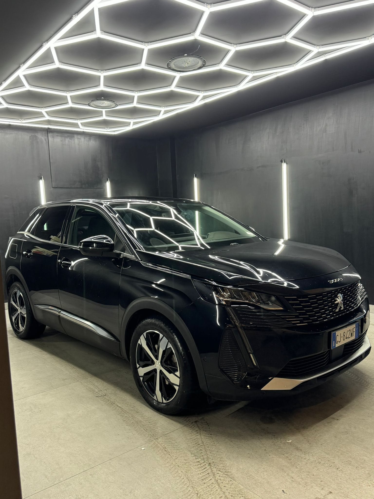 
PEUGEOT3008 BlueHDi 130 S&S Allure Pack2023 full									