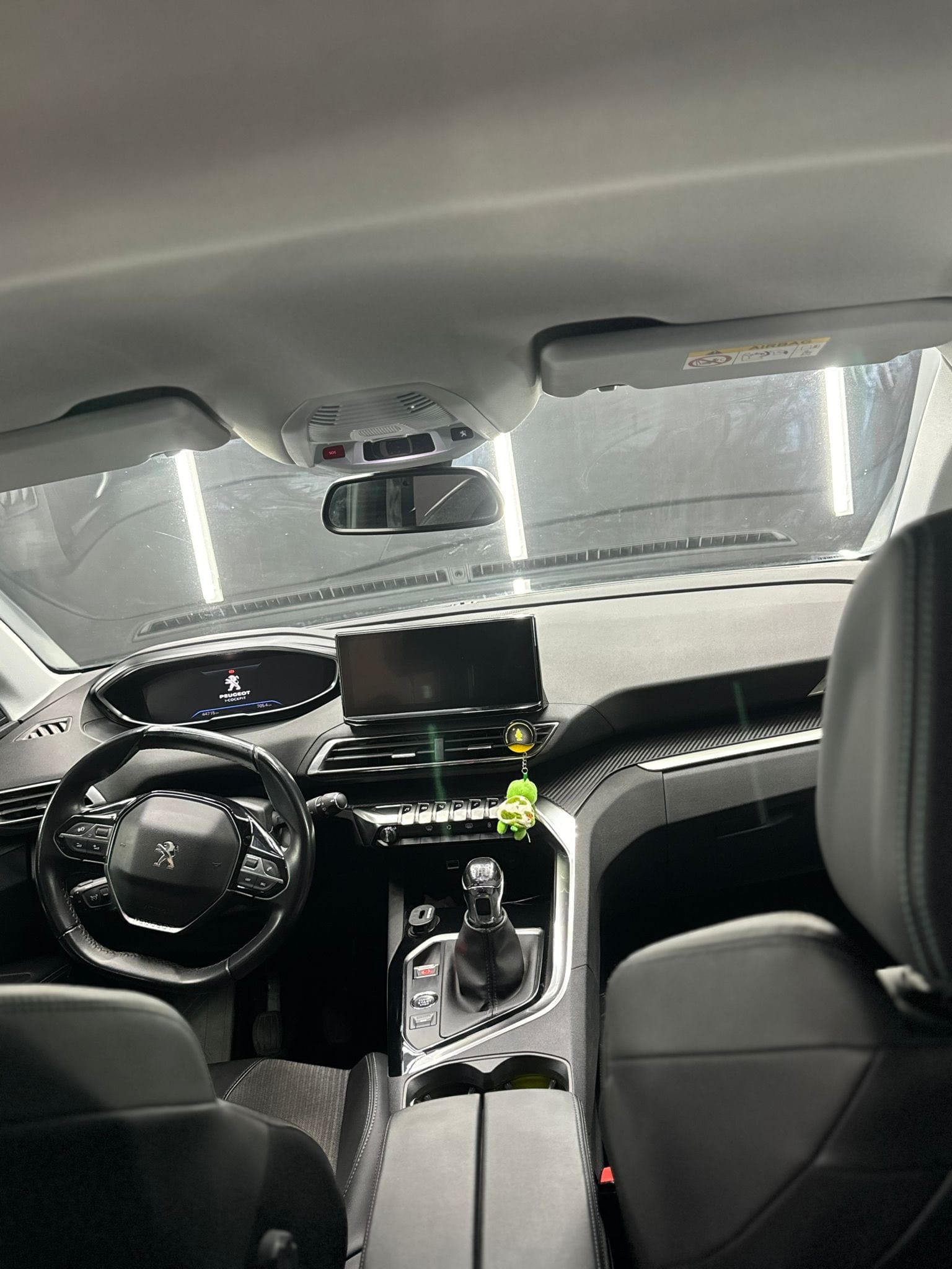 
PEUGEOT3008 BlueHDi 130 S&S Allure Pack2023 full									