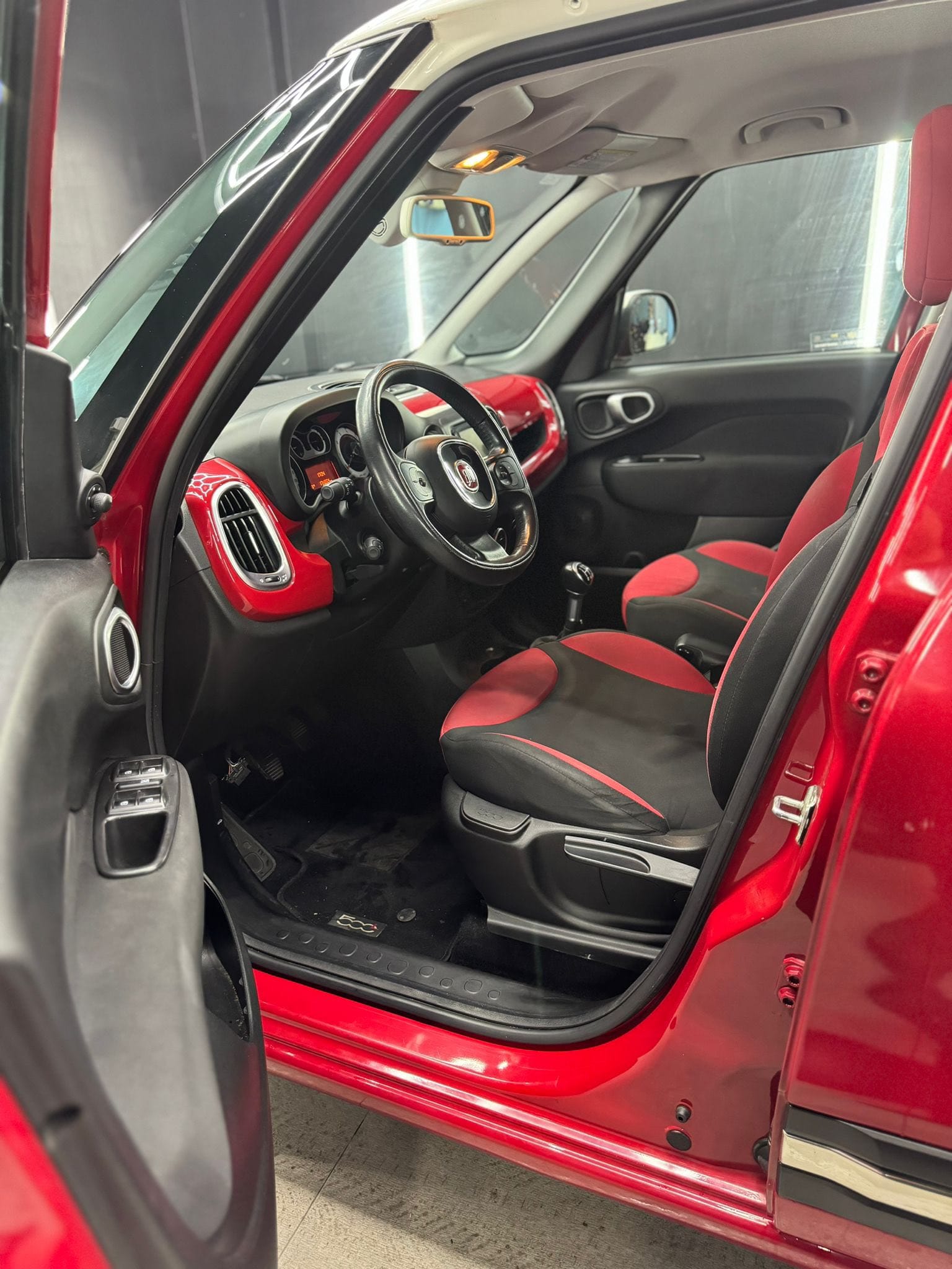 
FIAT500L 1.3 Multijet 85 CV Lounge2014 full									
