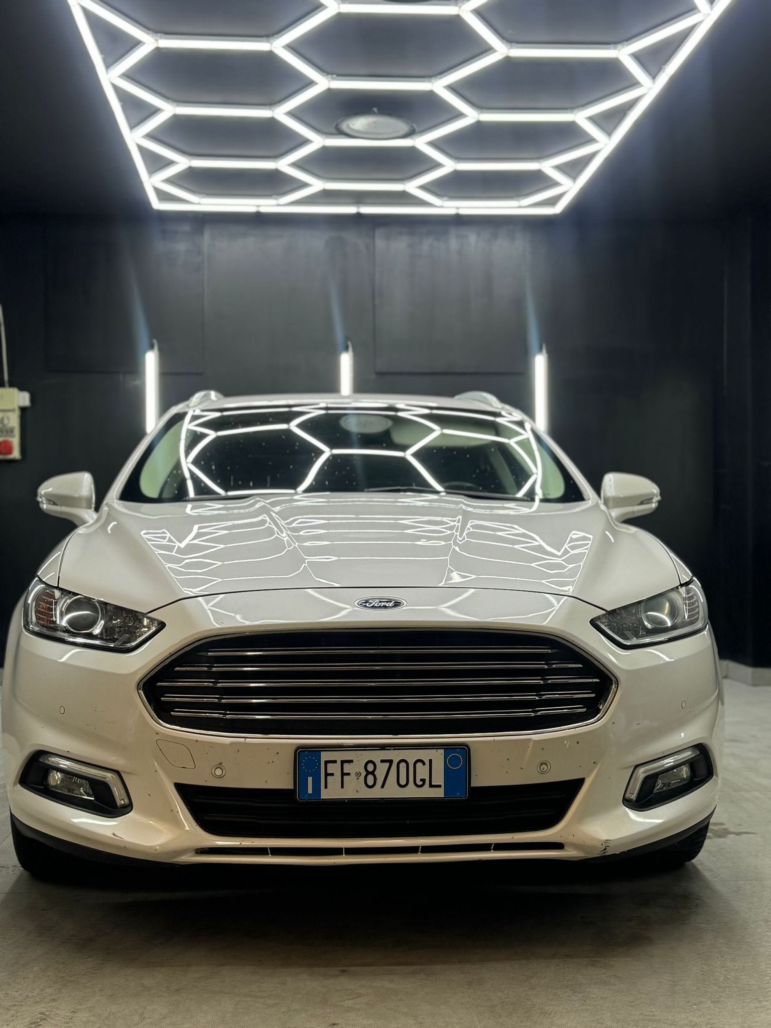 
FORDMondeo 2.0 TDCi 150 CV S&S Powershift SW ST-Line Business2016 full									