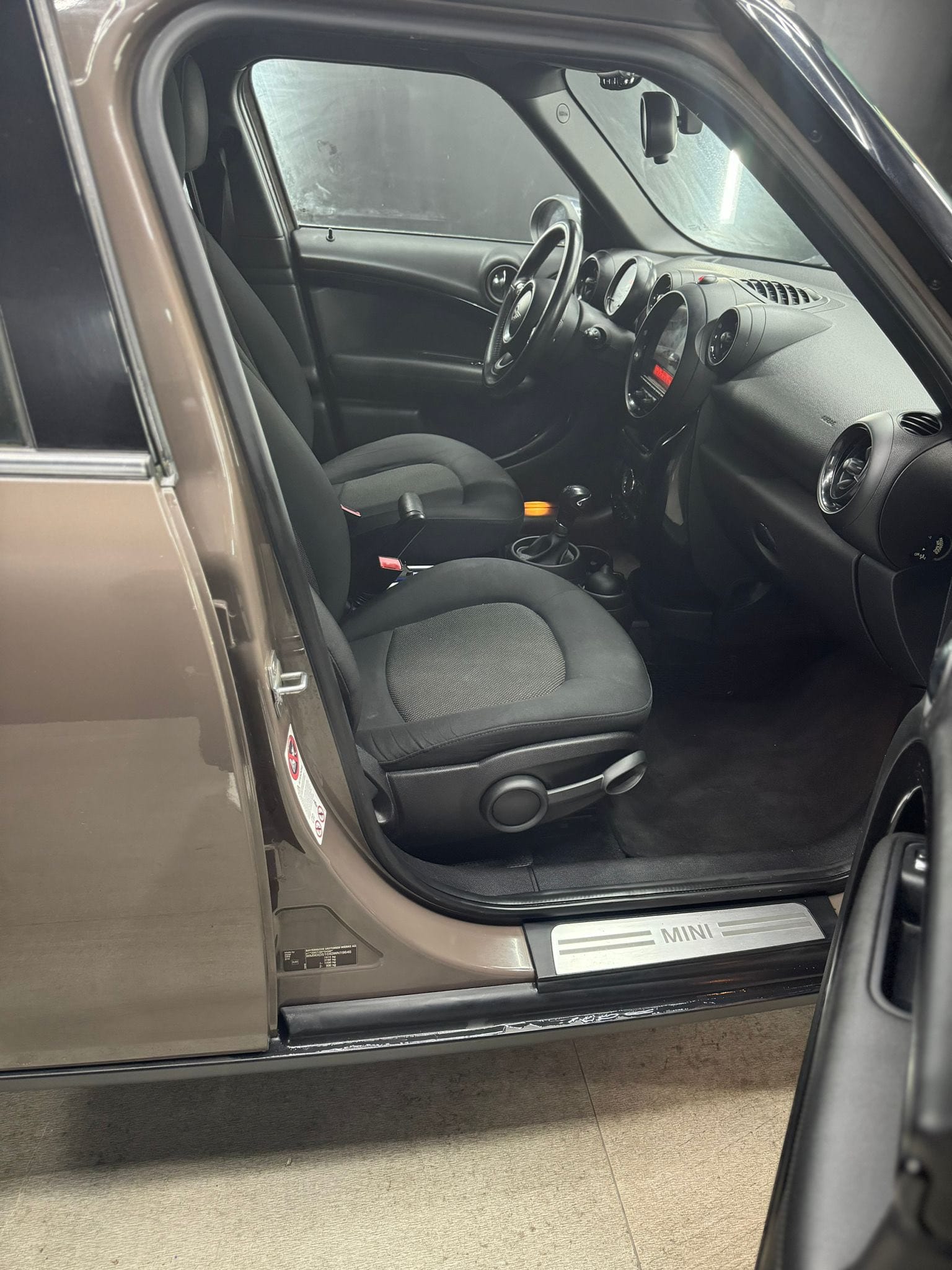 
Mini2.0 Cooper D Countryman ALL42013 full									