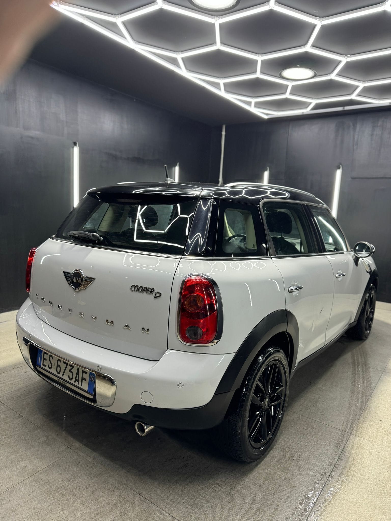 
Mini2.0 Cooper D Countryman2013 full									