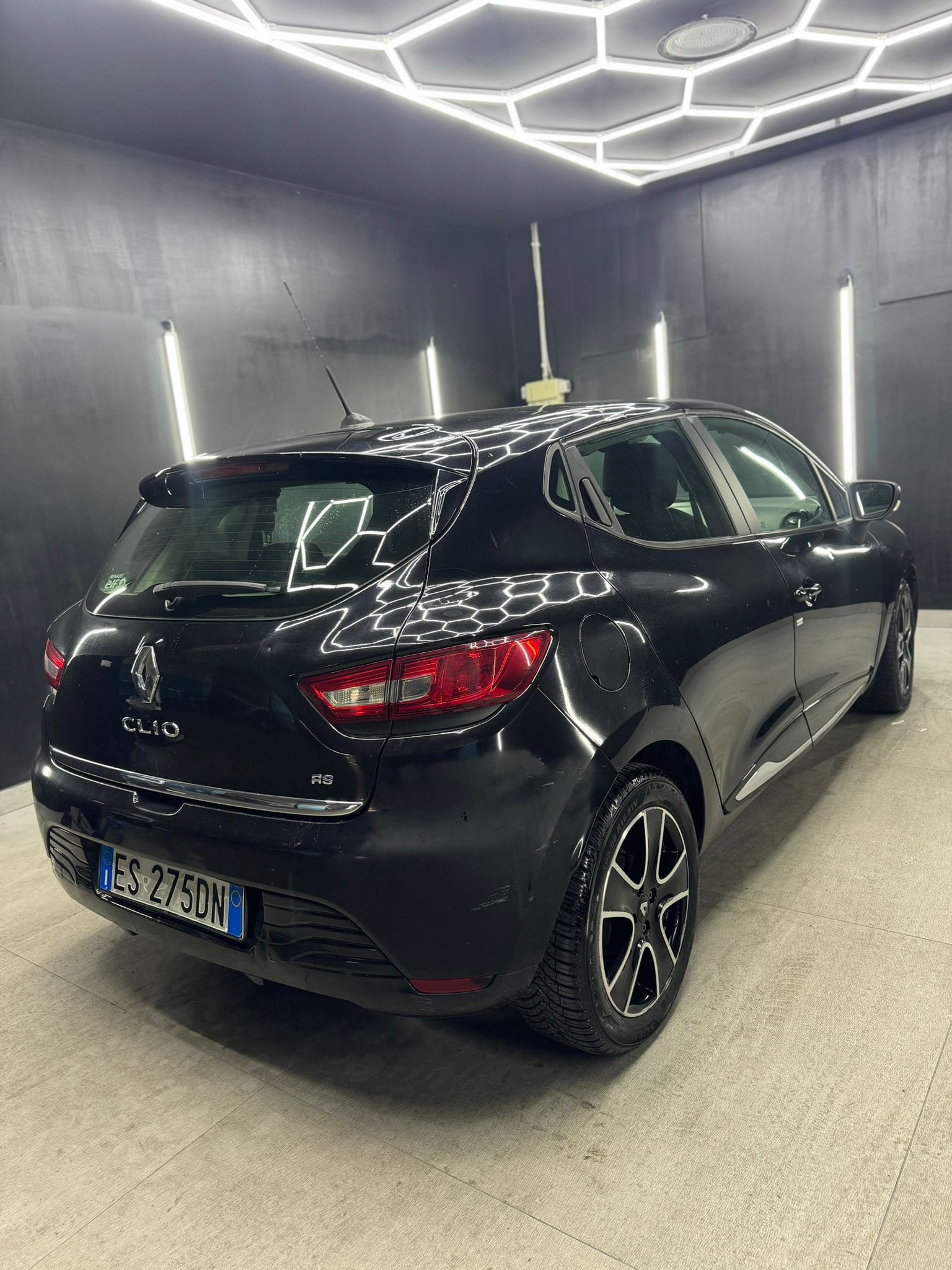 
RENAULTClio 1.2 75CV 5P Live2013 full									