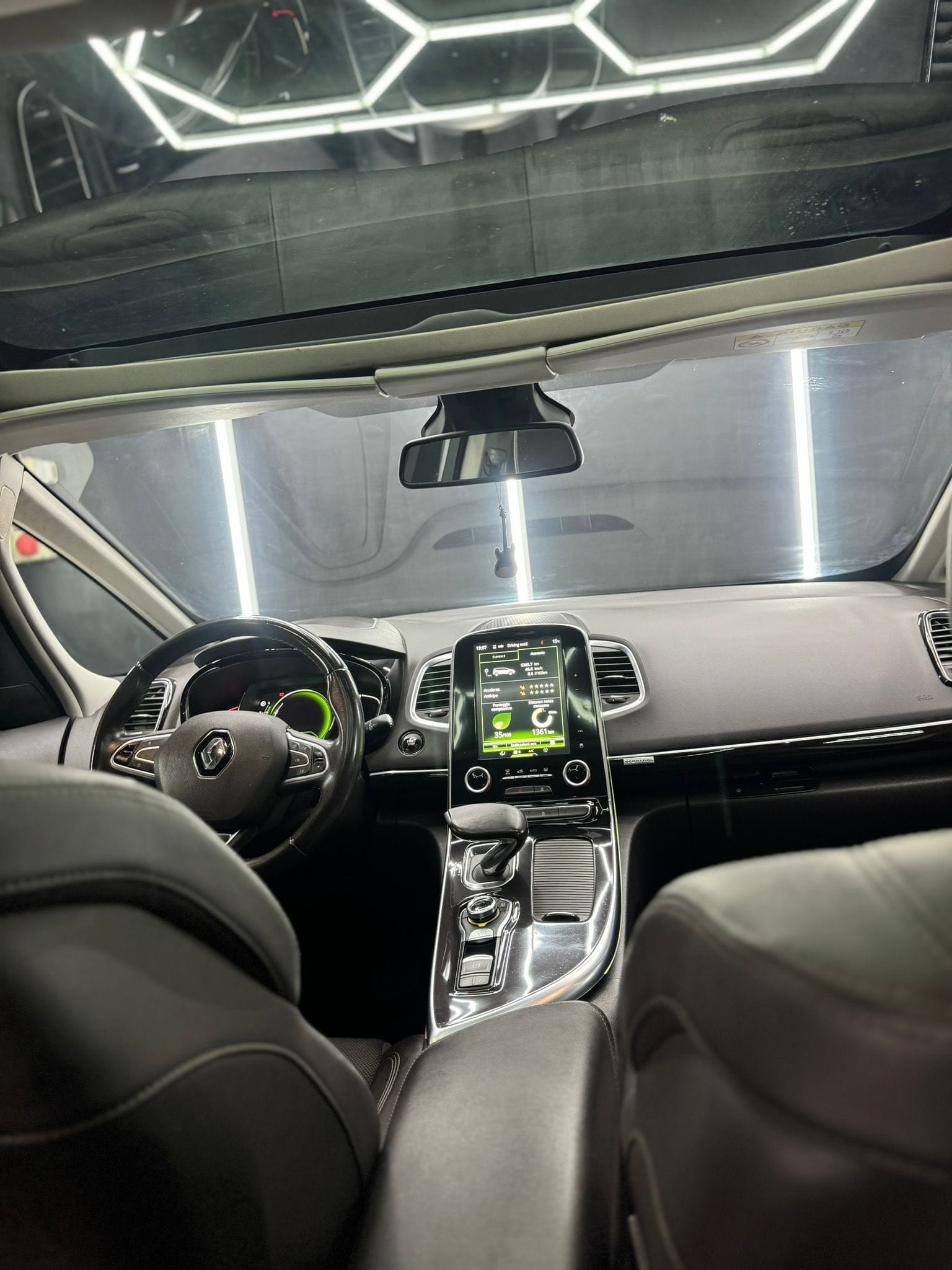 
RENAULTESPACE dCi 160CV EDC Energy Initiale Paris 4Control2016 full									