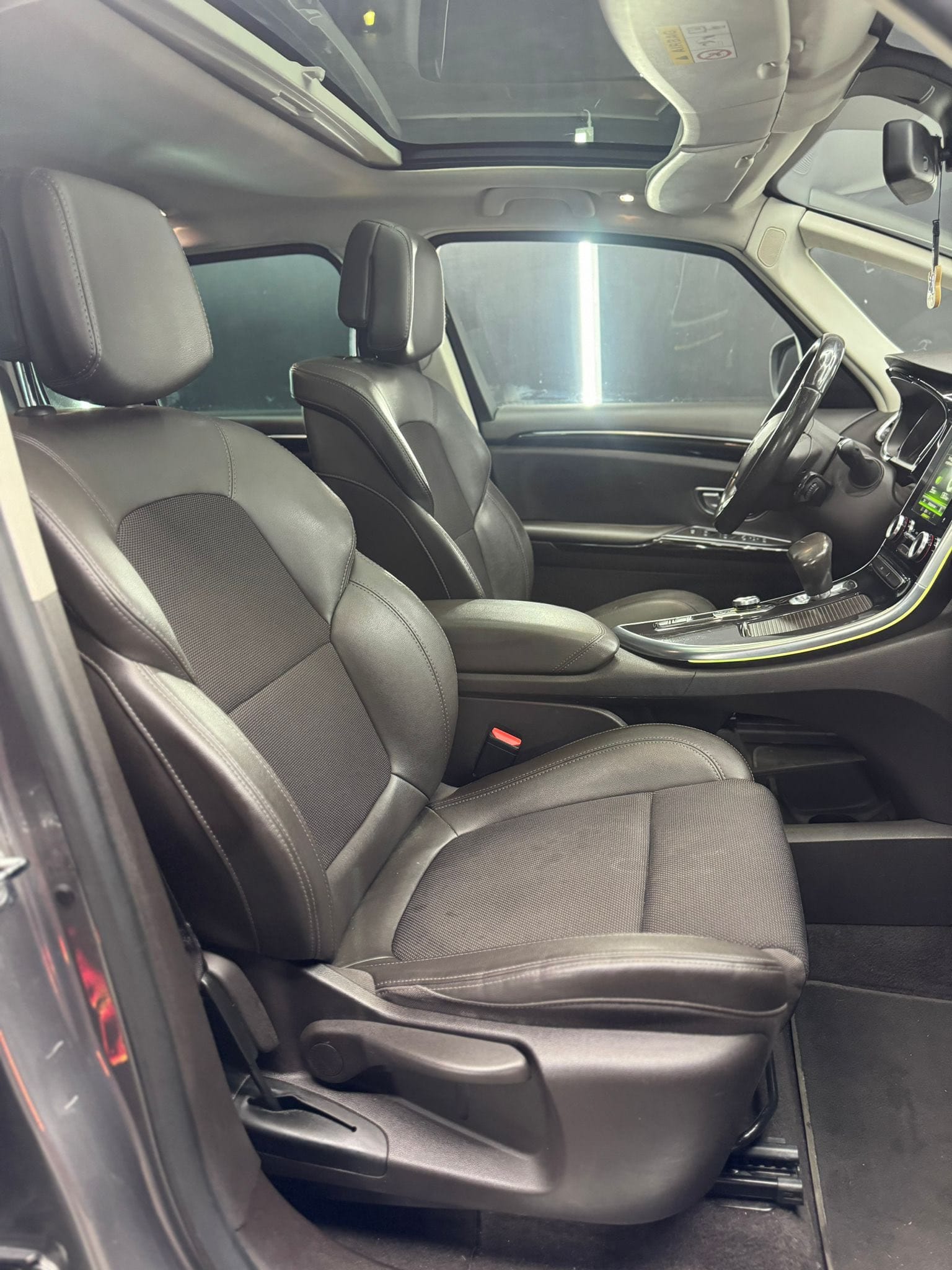 
RENAULTESPACE dCi 160CV EDC Energy Initiale Paris 4Control2016 full									