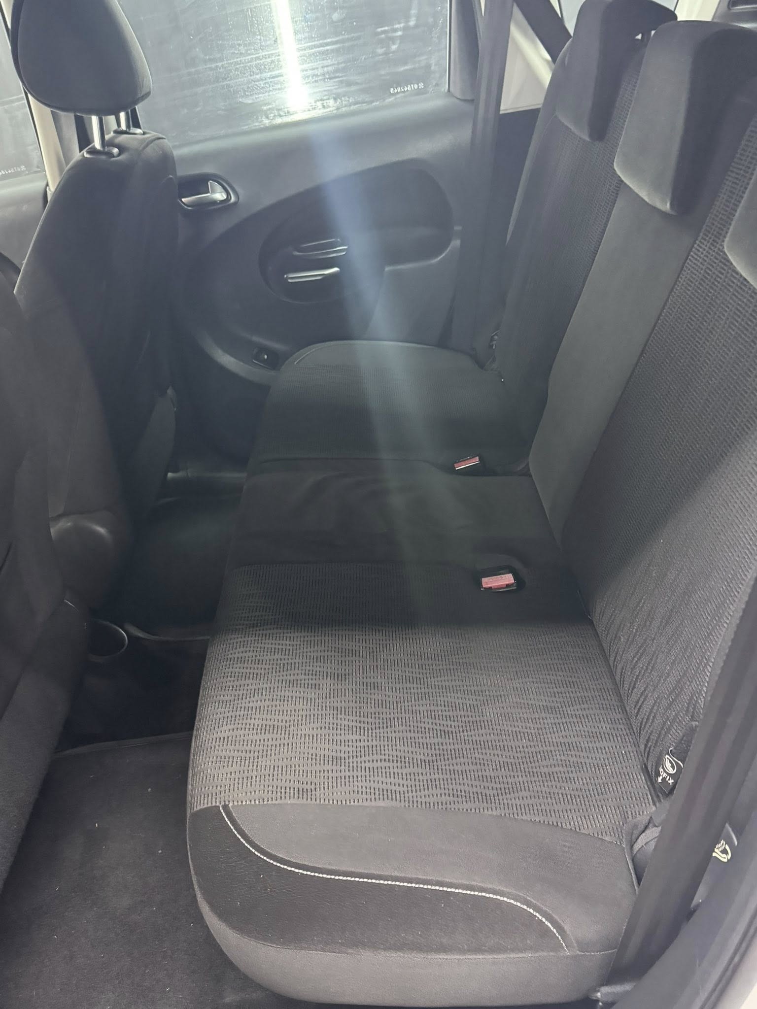 
CITROENC3 Picasso 1.6 HDi 90 Exclusive Limited 22013 full									