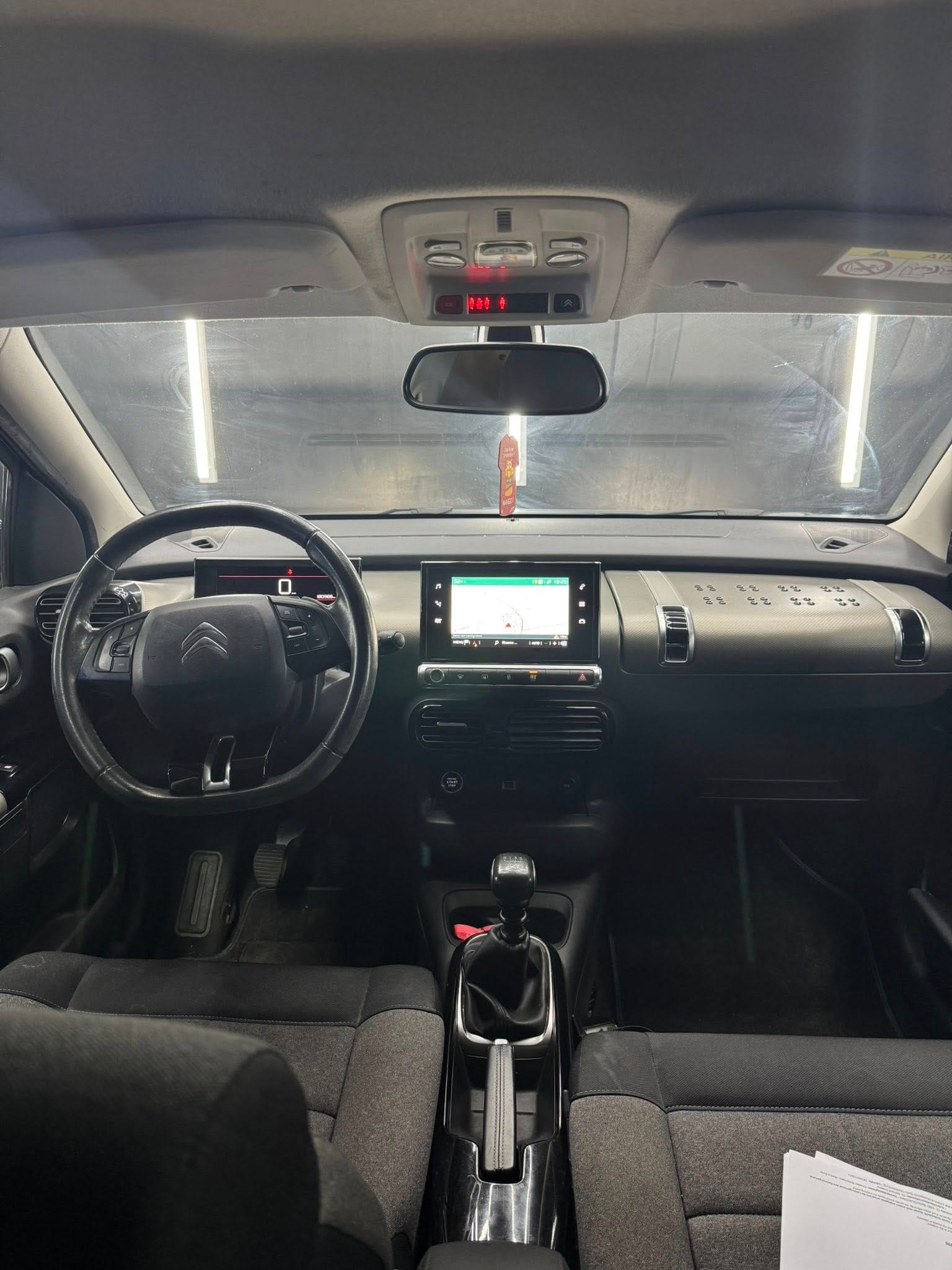 
CITROENC4 Cactus PureTech 110 S&S Origins2019 full									