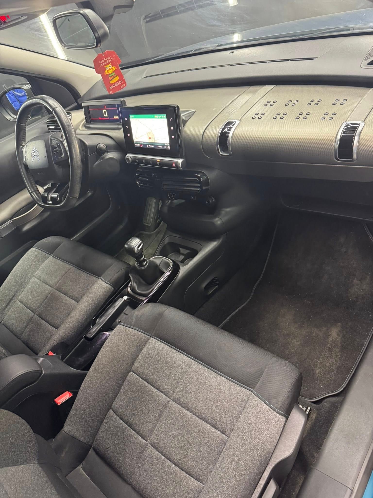 
CITROENC4 Cactus PureTech 110 S&S Origins2019 full									