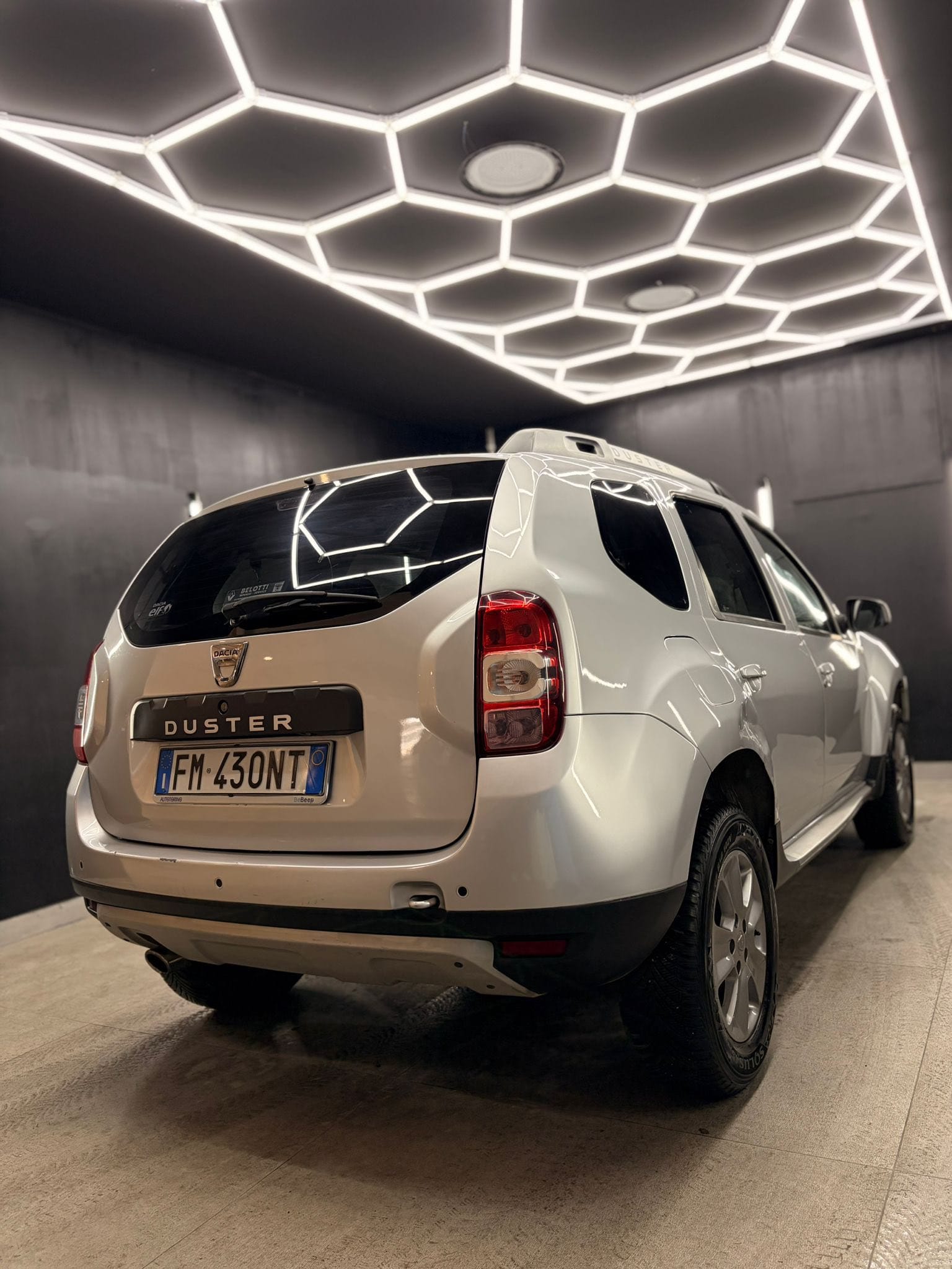 
DACIADuster 1.6 Laureate Gpl 4×2 S&S2017 full									