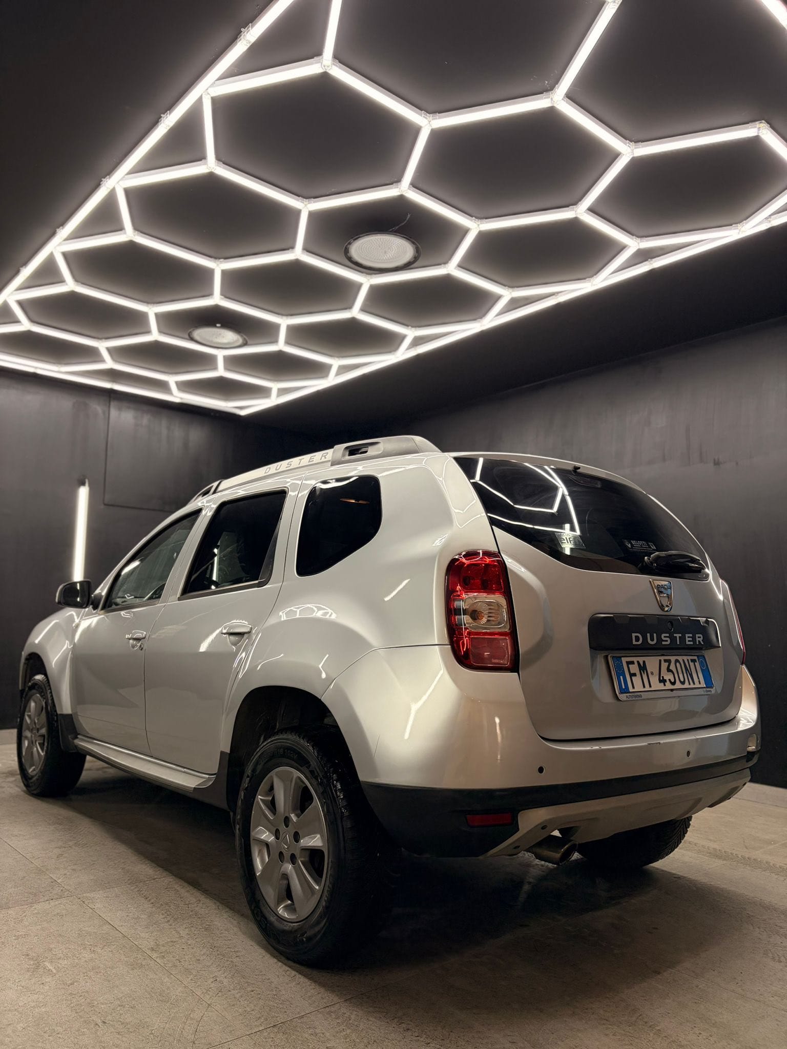 
DACIADuster 1.6 Laureate Gpl 4×2 S&S2017 full									