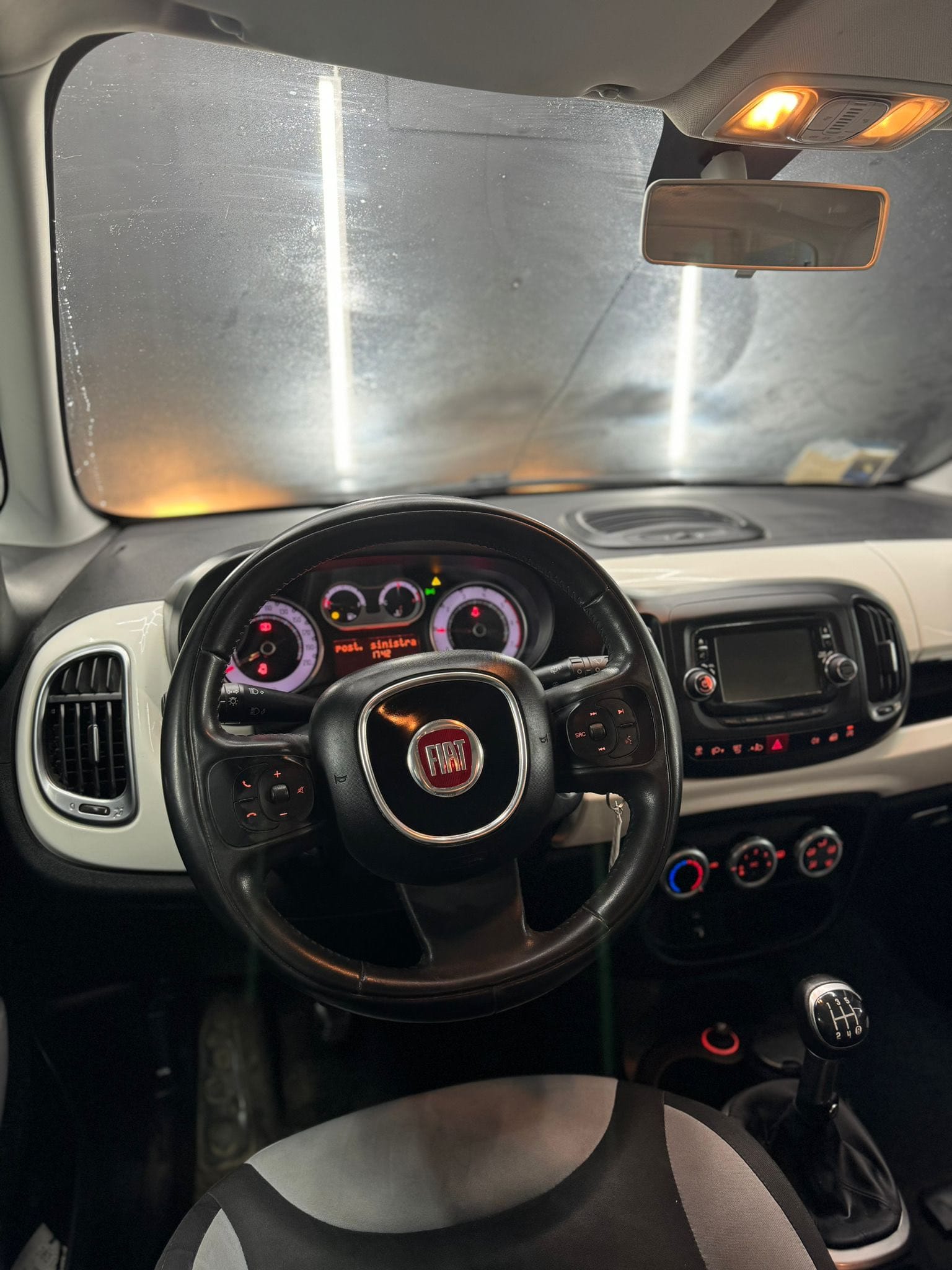 
FIAT500L 1.3 Multijet 85 CV Lounge2013 full									
