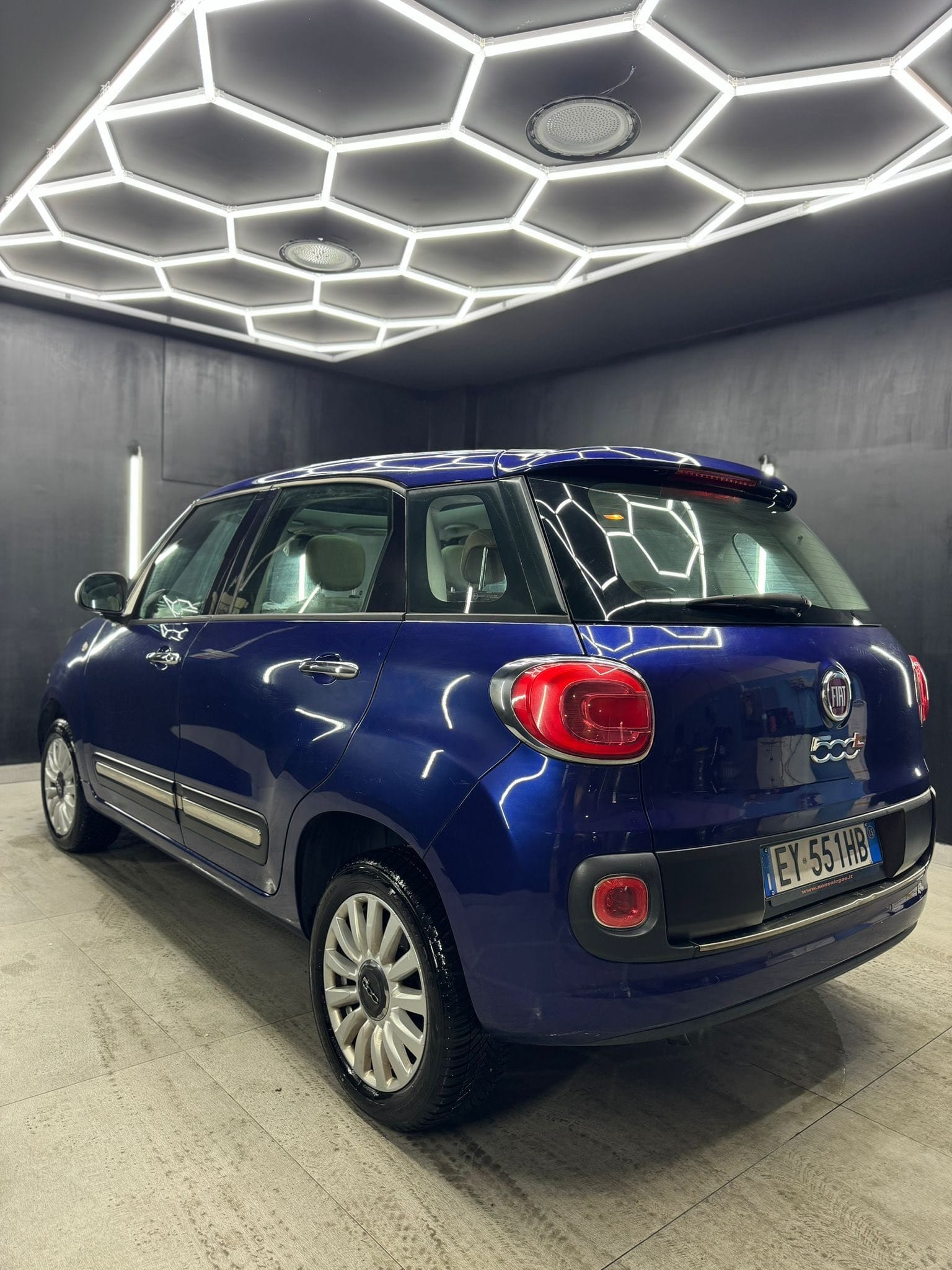 
FIAT500L Turbo Natural Power Lounge2015 full									