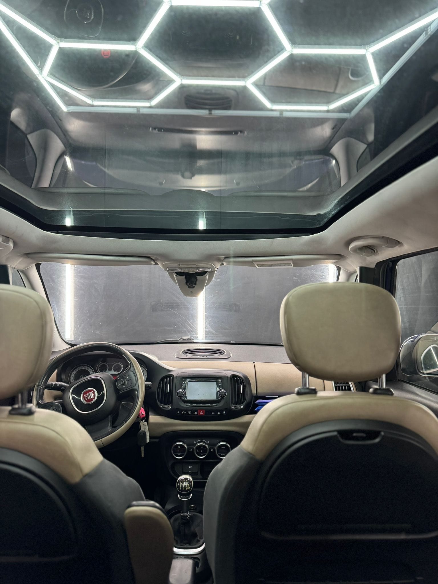 
FIAT500L Turbo Natural Power Lounge2015 full									