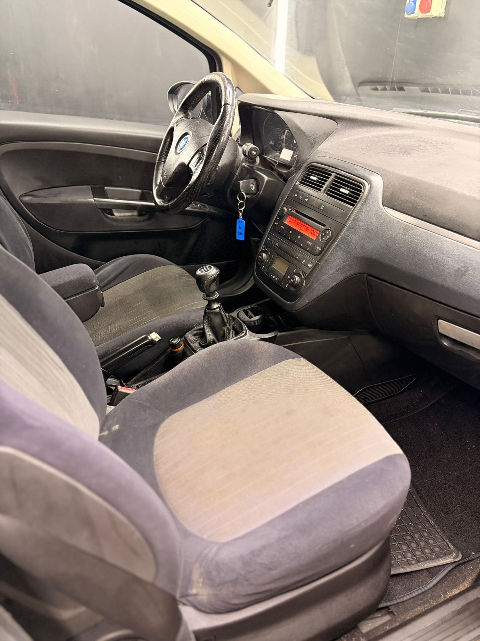 
FIATGrande Punto 1.9 MJT 120 CV 5p Emotion full									