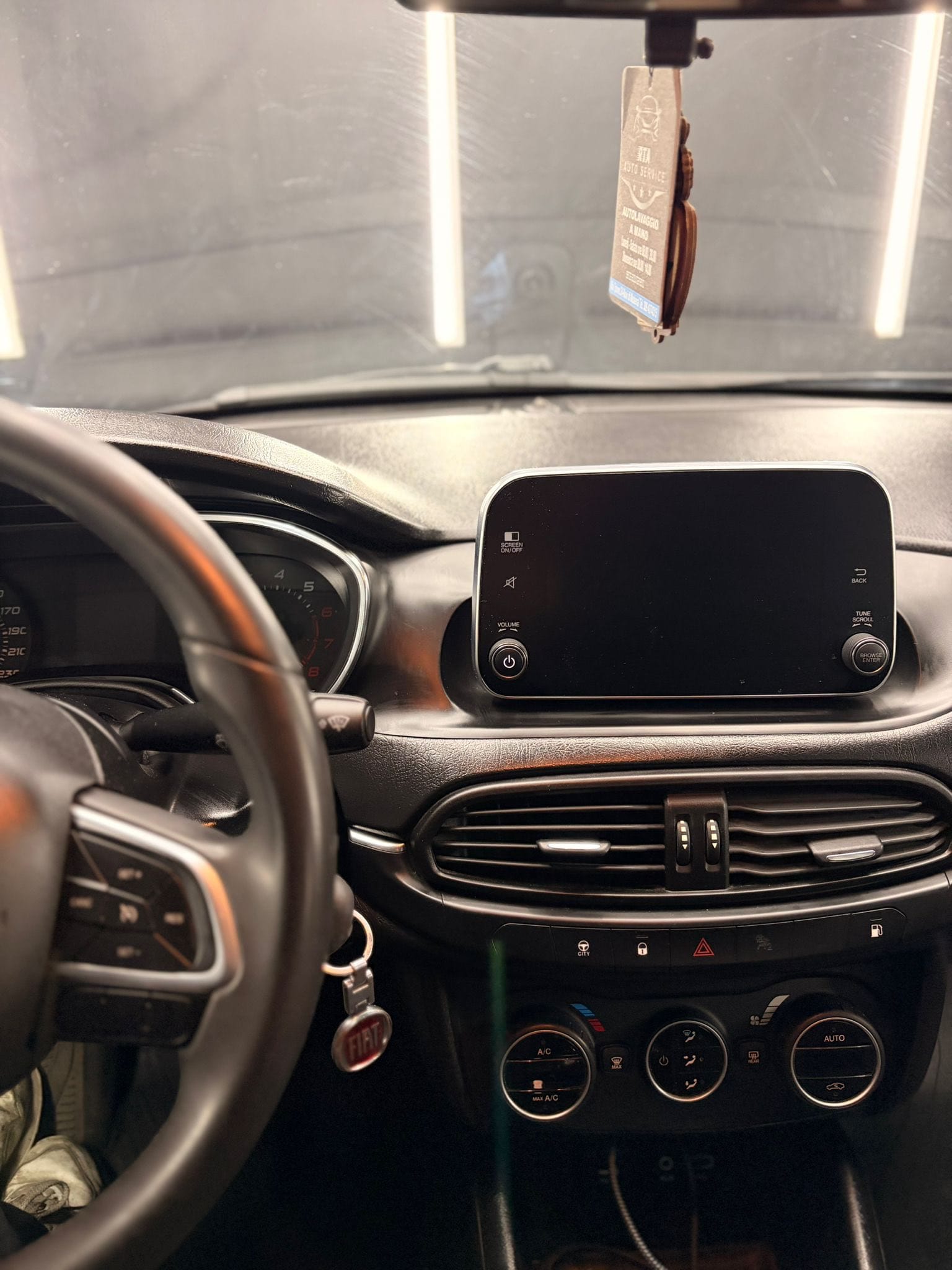 
FIATTipo 1.4 T-Jet 120CV SW Lounge2018 full									