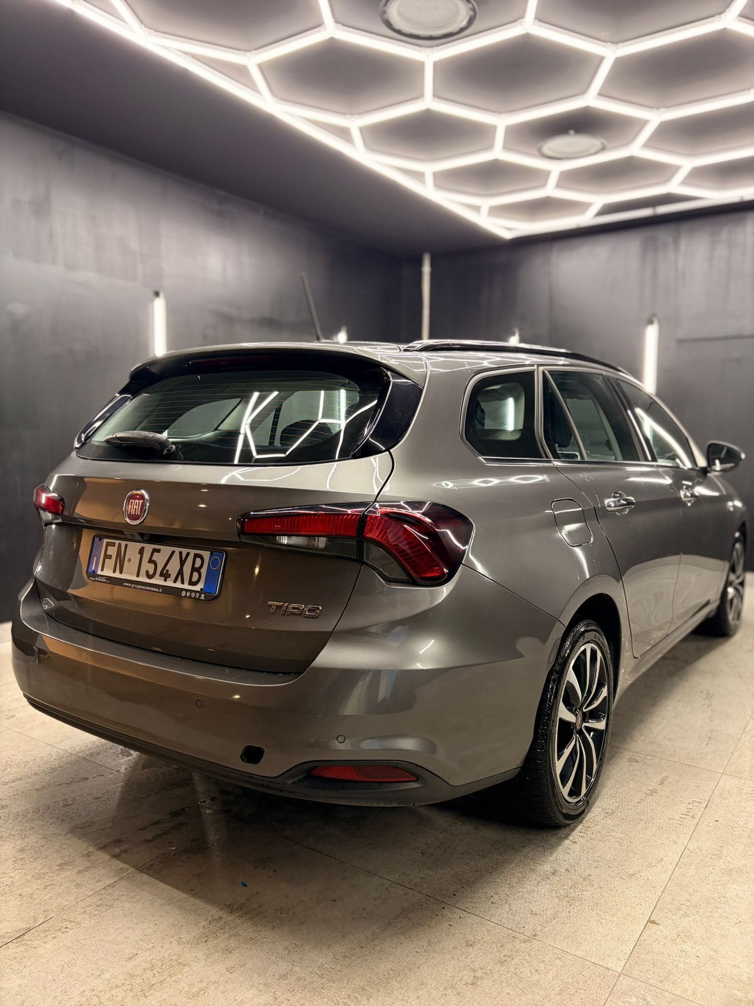 
FIATTipo 1.4 T-Jet 120CV SW Lounge2018 full									