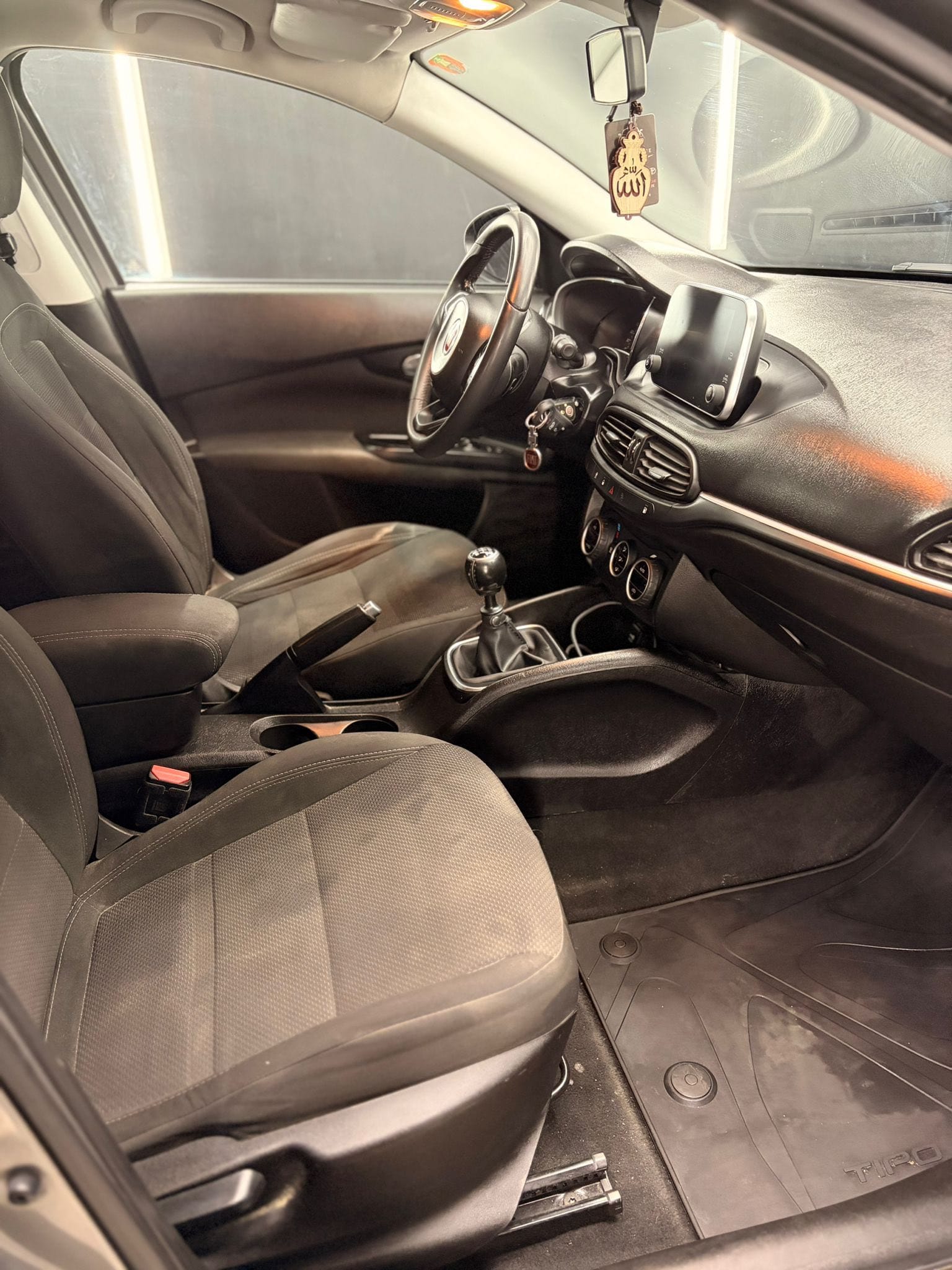 
FIATTipo 1.4 T-Jet 120CV SW Lounge2018 full									
