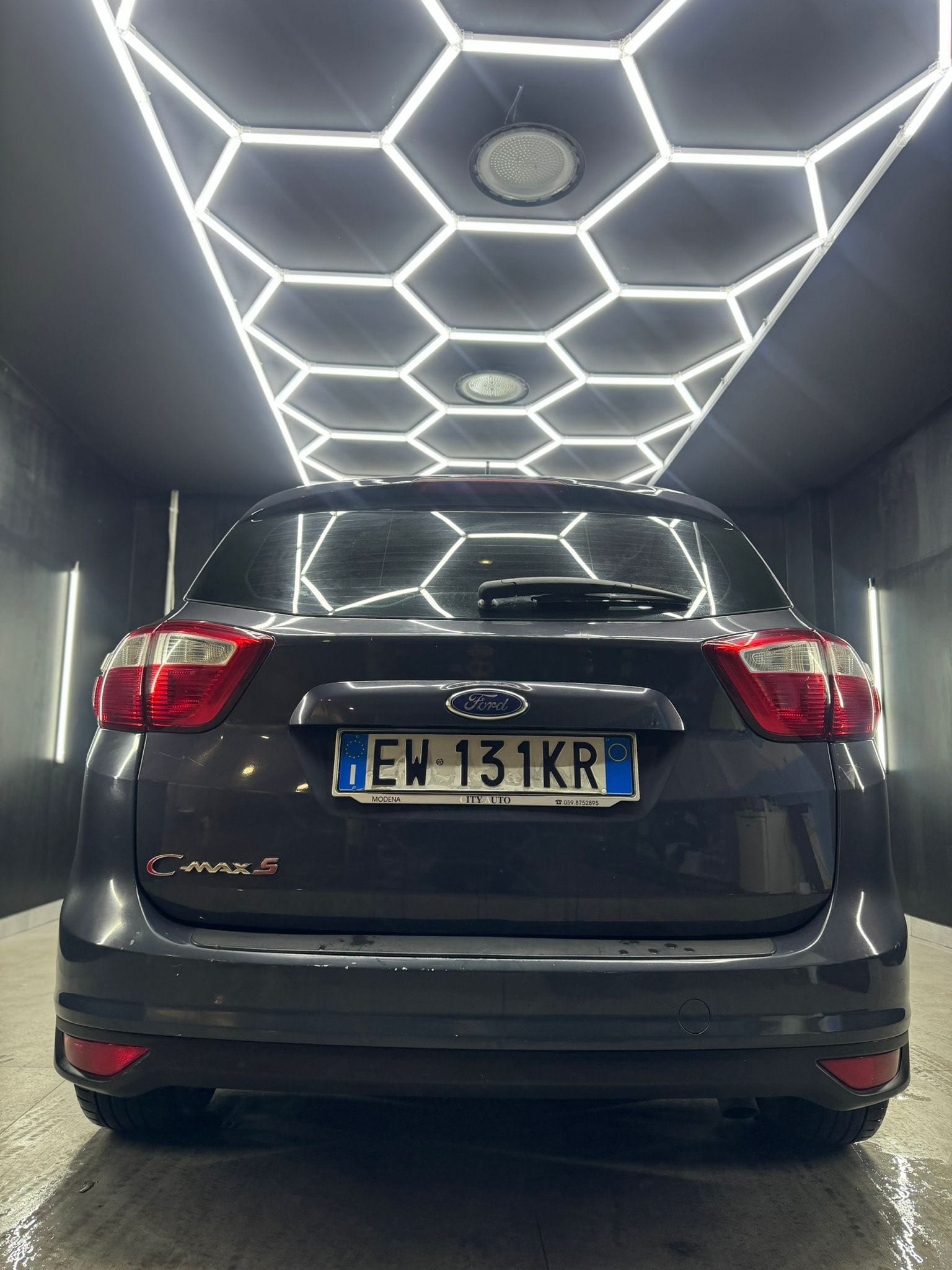
FORDC-MAX 2.0 TDCI Powershift Titanium2014 full									