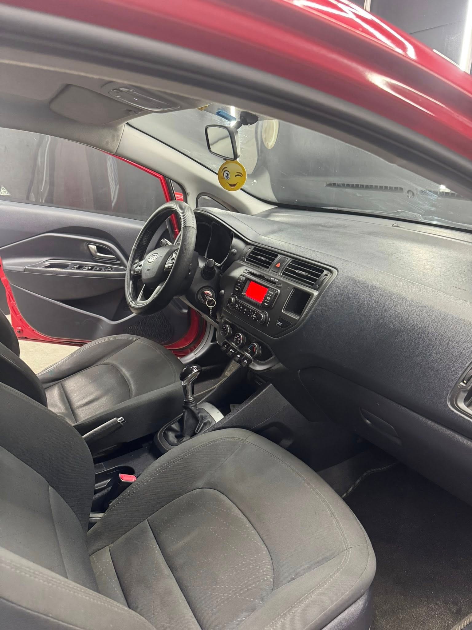 
KIARio 1.2 CVVT 5p. EX Plus2012 full									