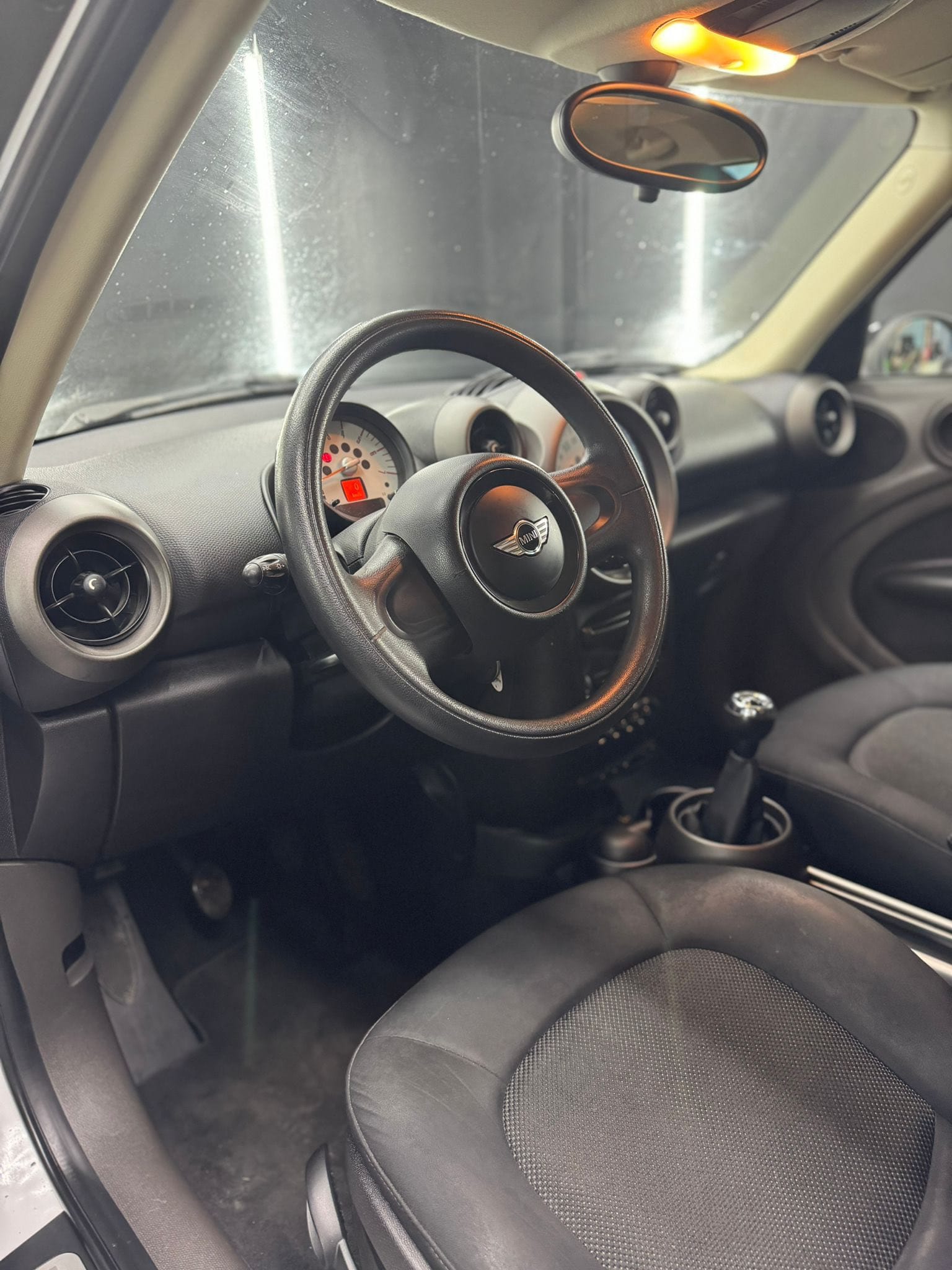 
MINI1.6 Cooper D Countryman ALL42012 full									