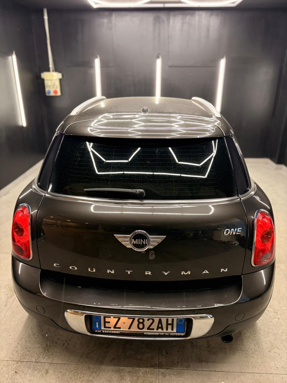 
MINI1.6 One Countryman2015 full									