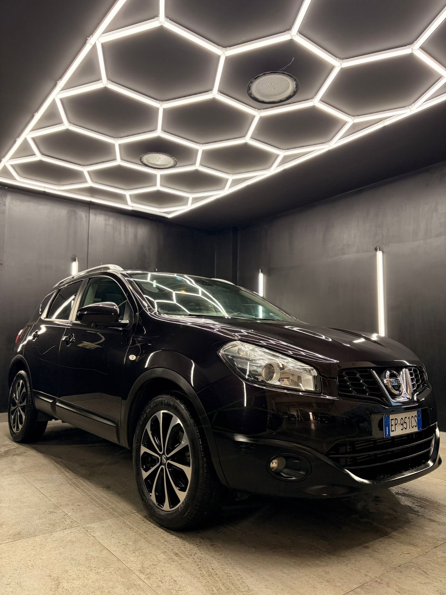 
NISSANQashqai 1.6 dCi DPF Visia2013 full									