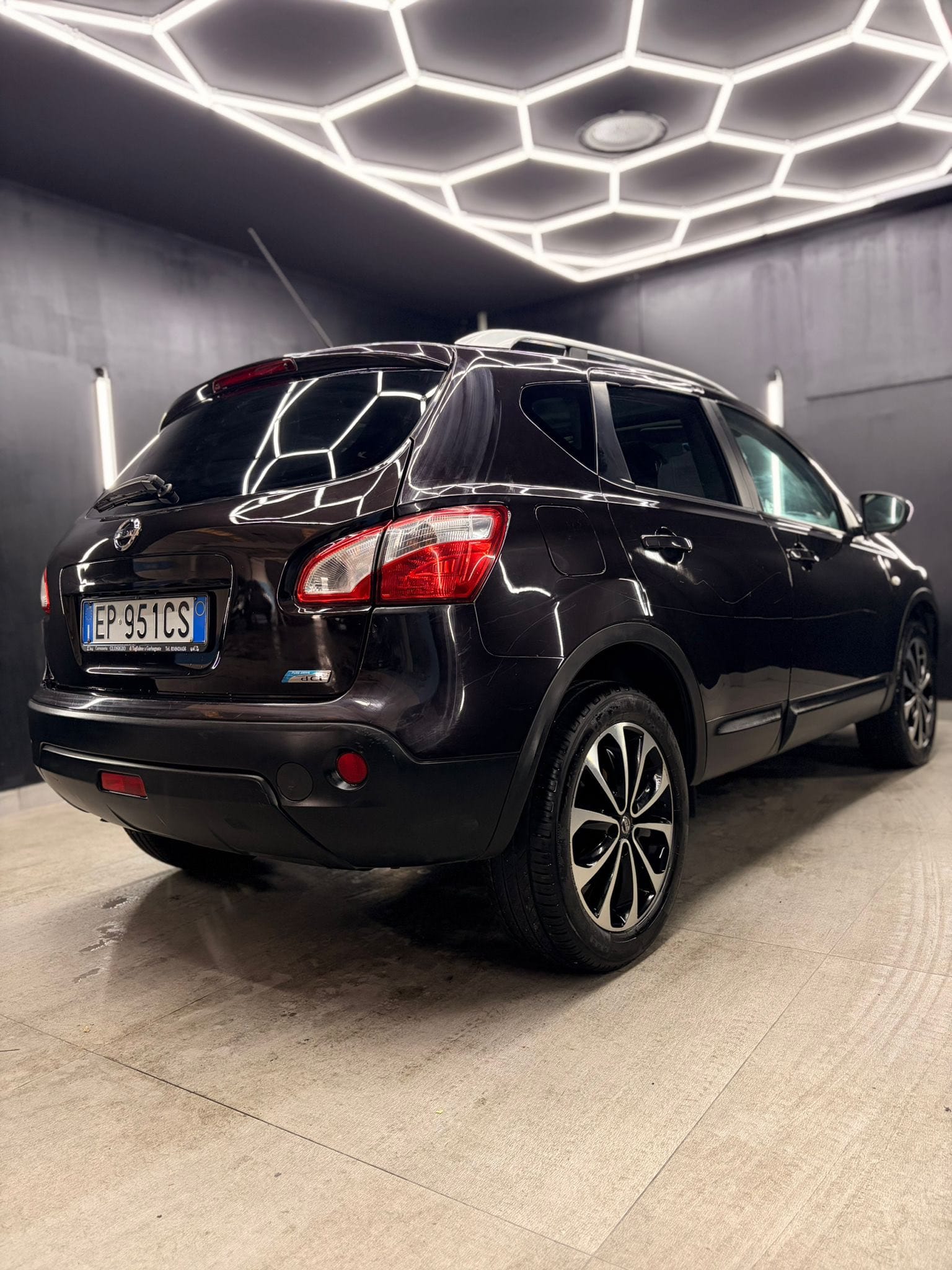 
NISSANQashqai 1.6 dCi DPF Visia2013 full									