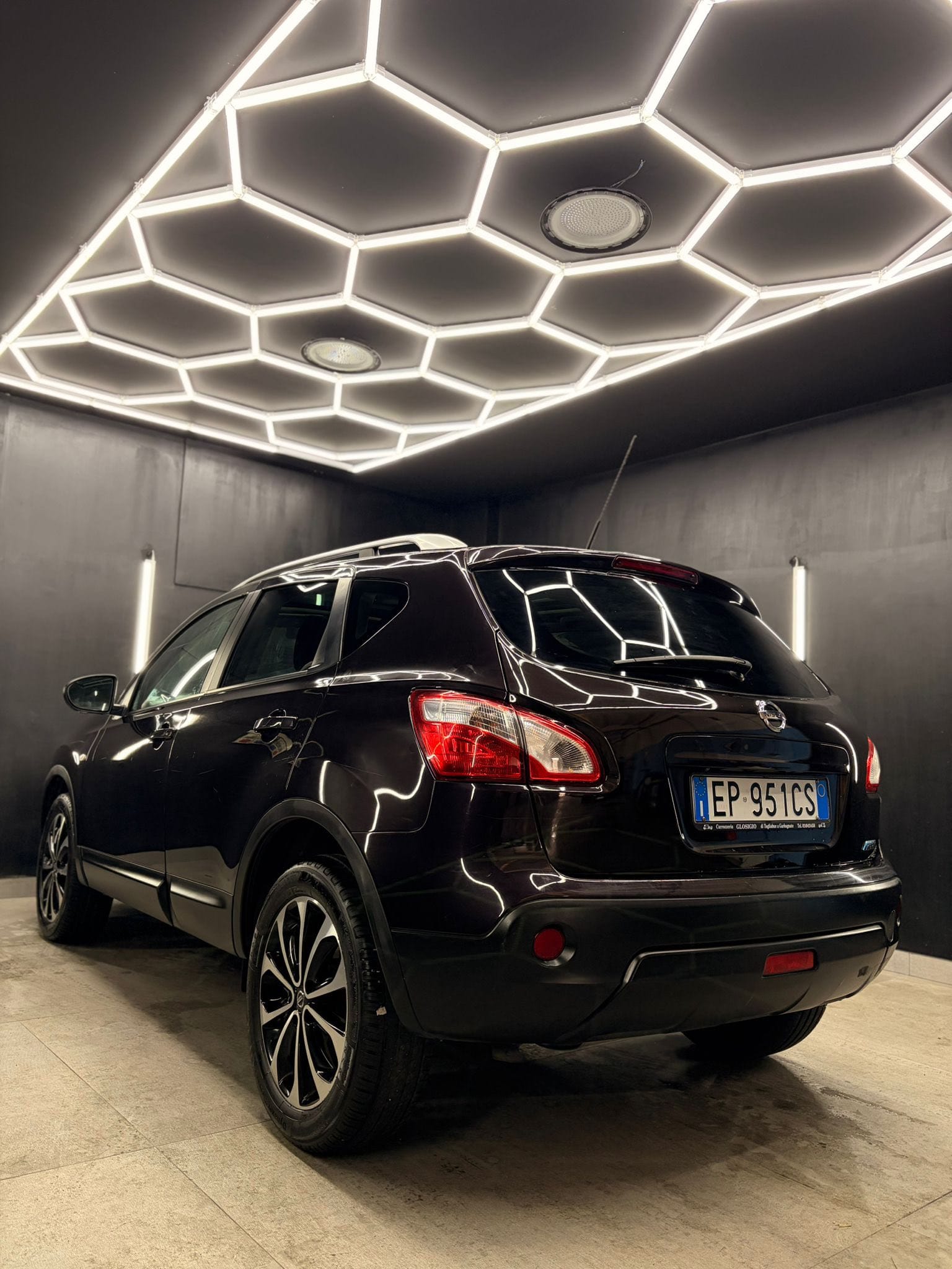 
NISSANQashqai 1.6 dCi DPF Visia2013 full									