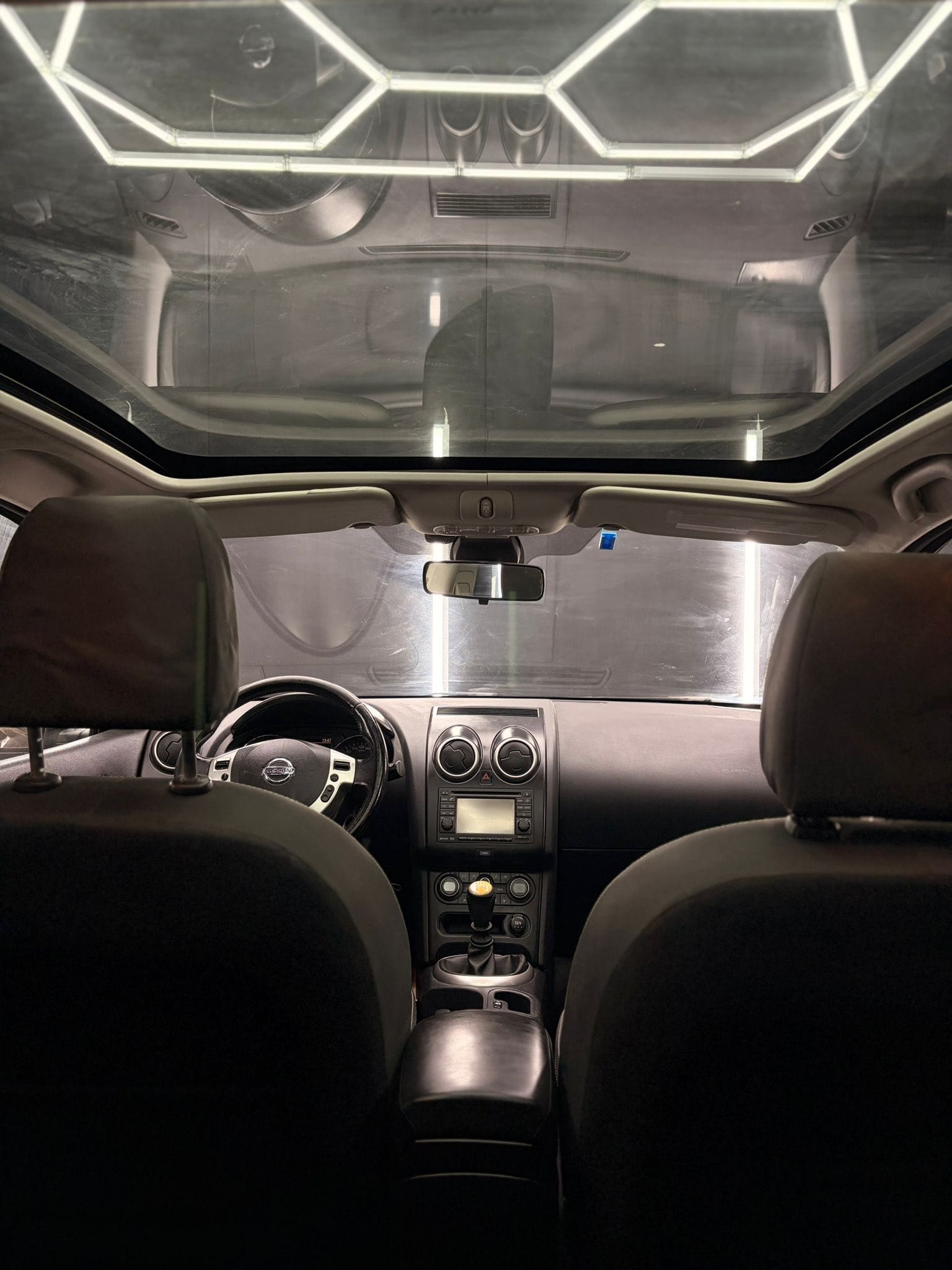 
NISSANQashqai 1.6 dCi DPF Visia2013 full									