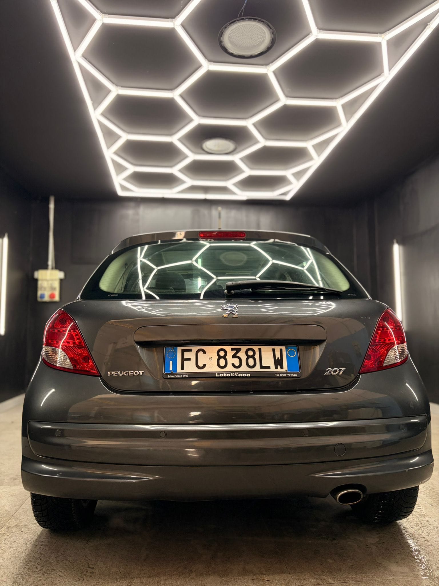 
PEUGEOT207 1.6 VTi 120CV 5p. XS2011 full									