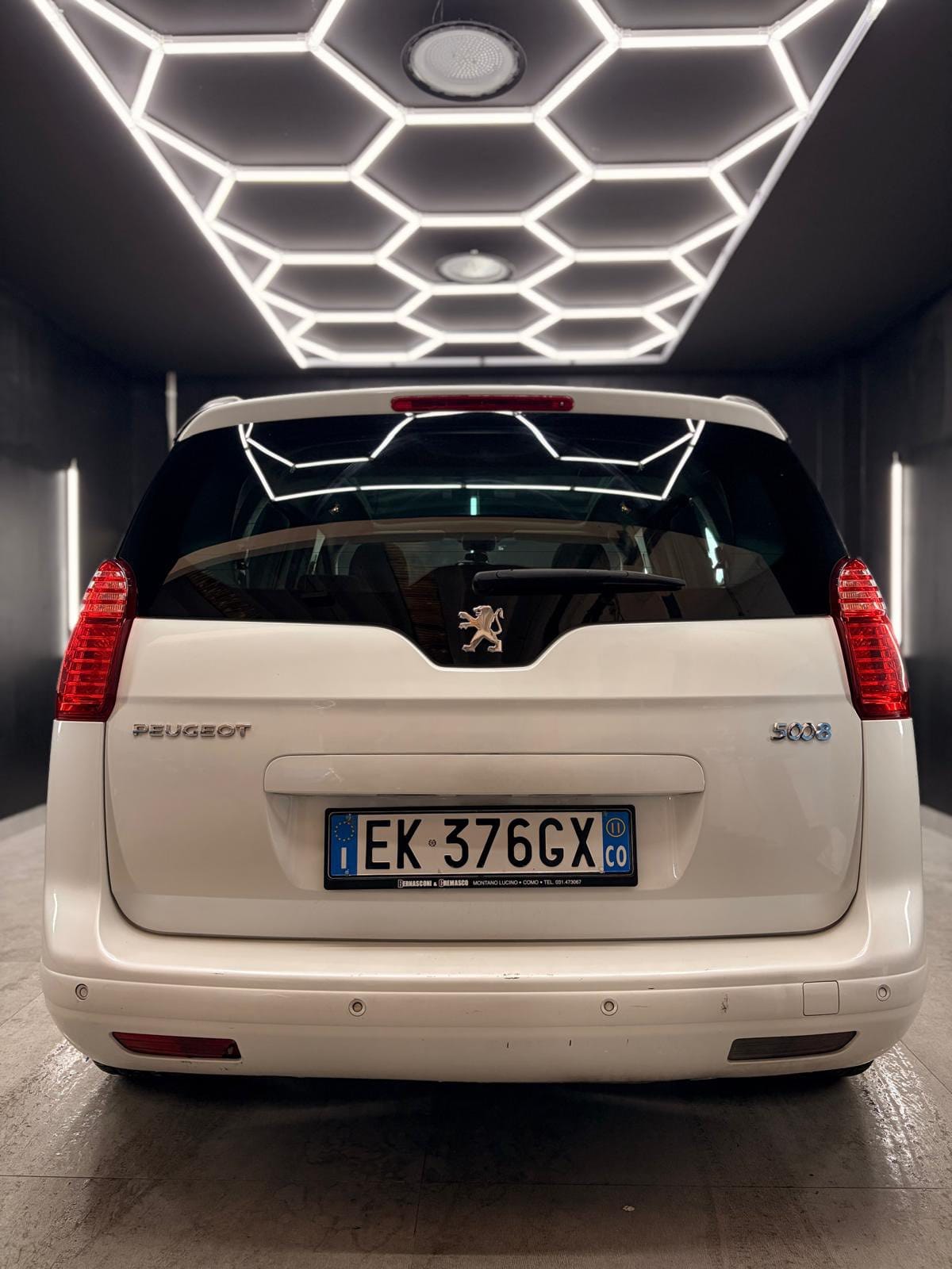 
PEUGEOT5008 2.0 HDi 150CV Allure2011 full									