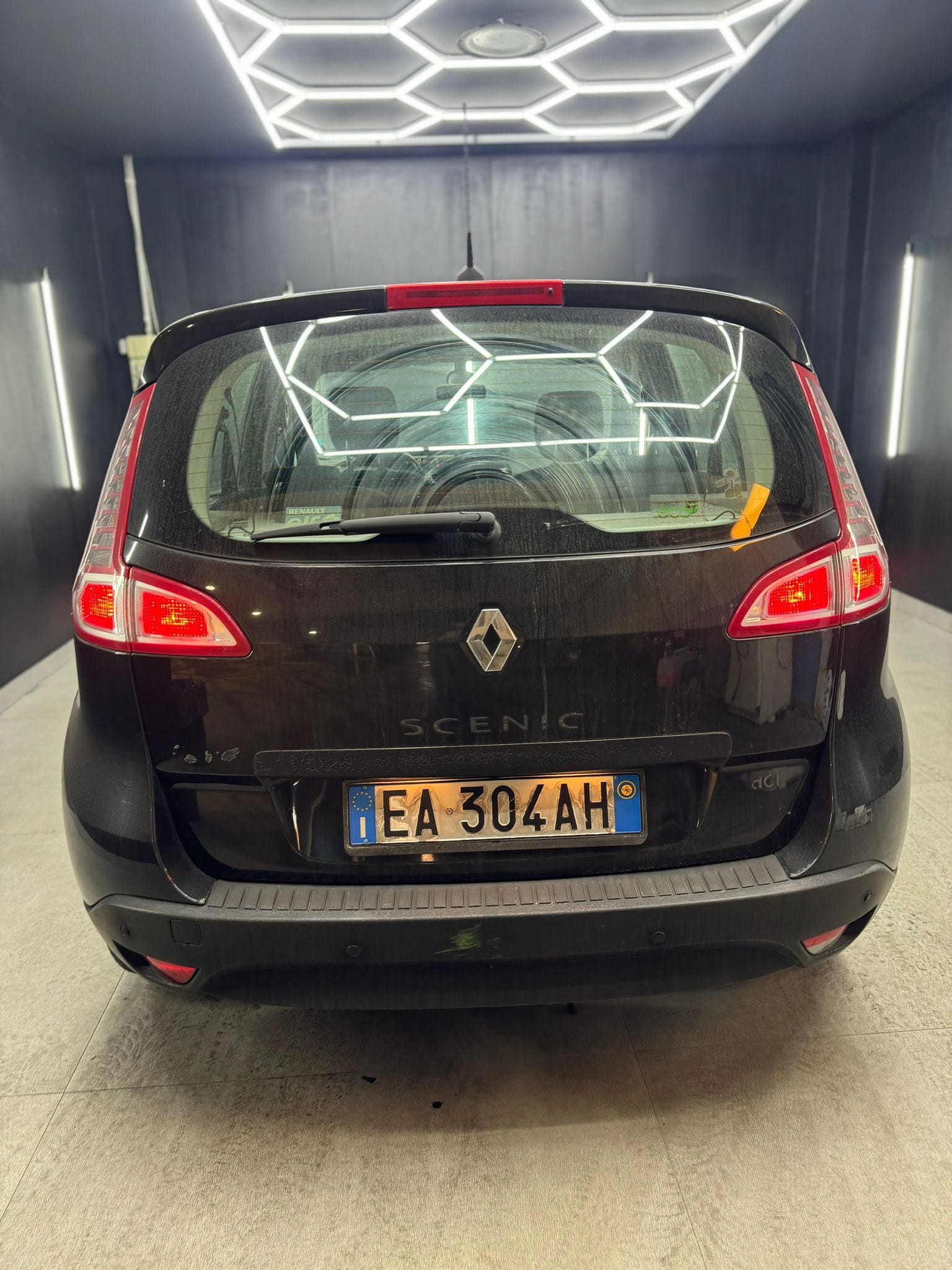 
RENAULTScenic X-Mod 1.5 dCi 110CV Luxe2009 full									