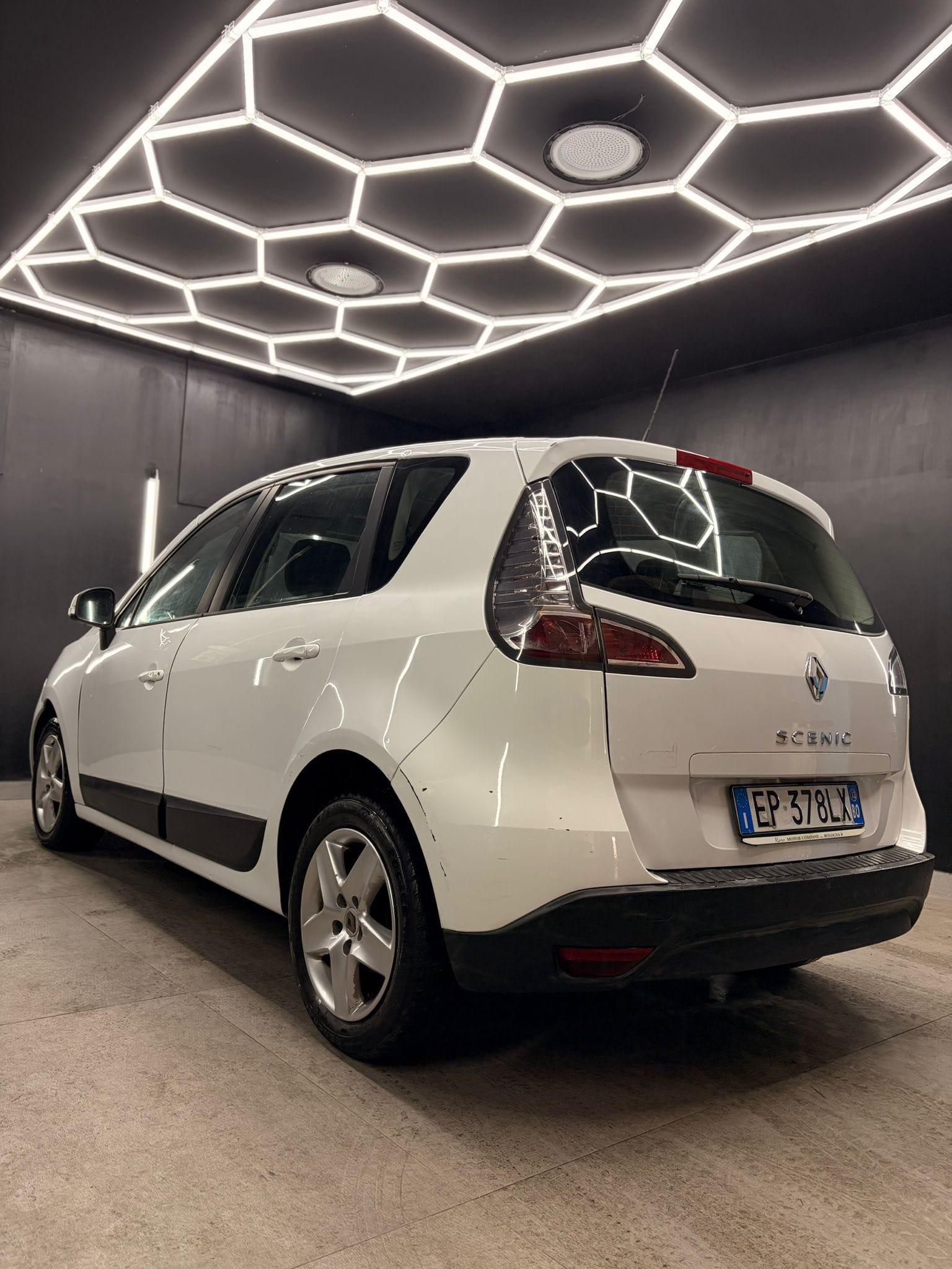 
RENAULTScenic XMod 1.6 GPL Wave2012 full									